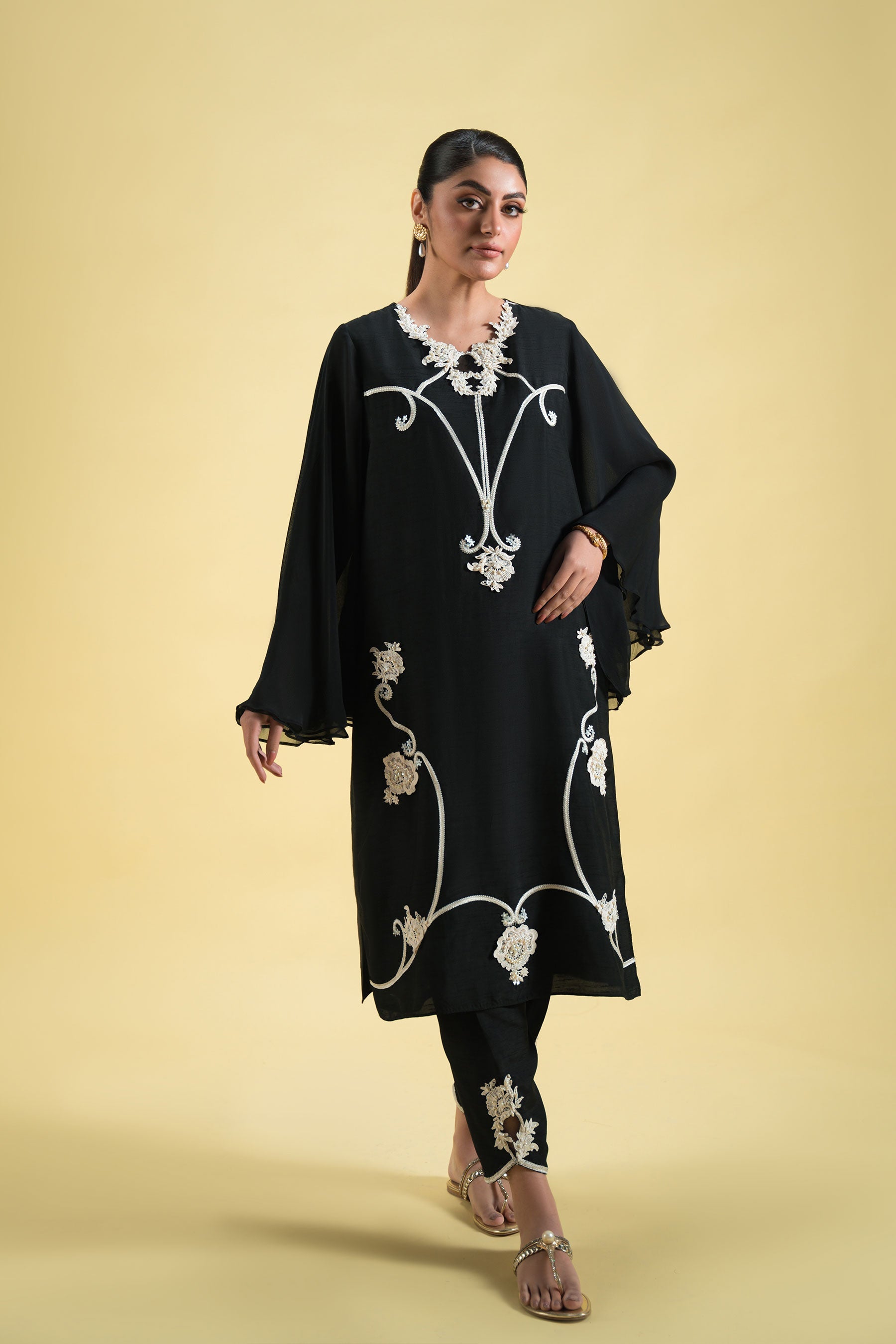Black Kurta Shalwar Set (D-11-B)