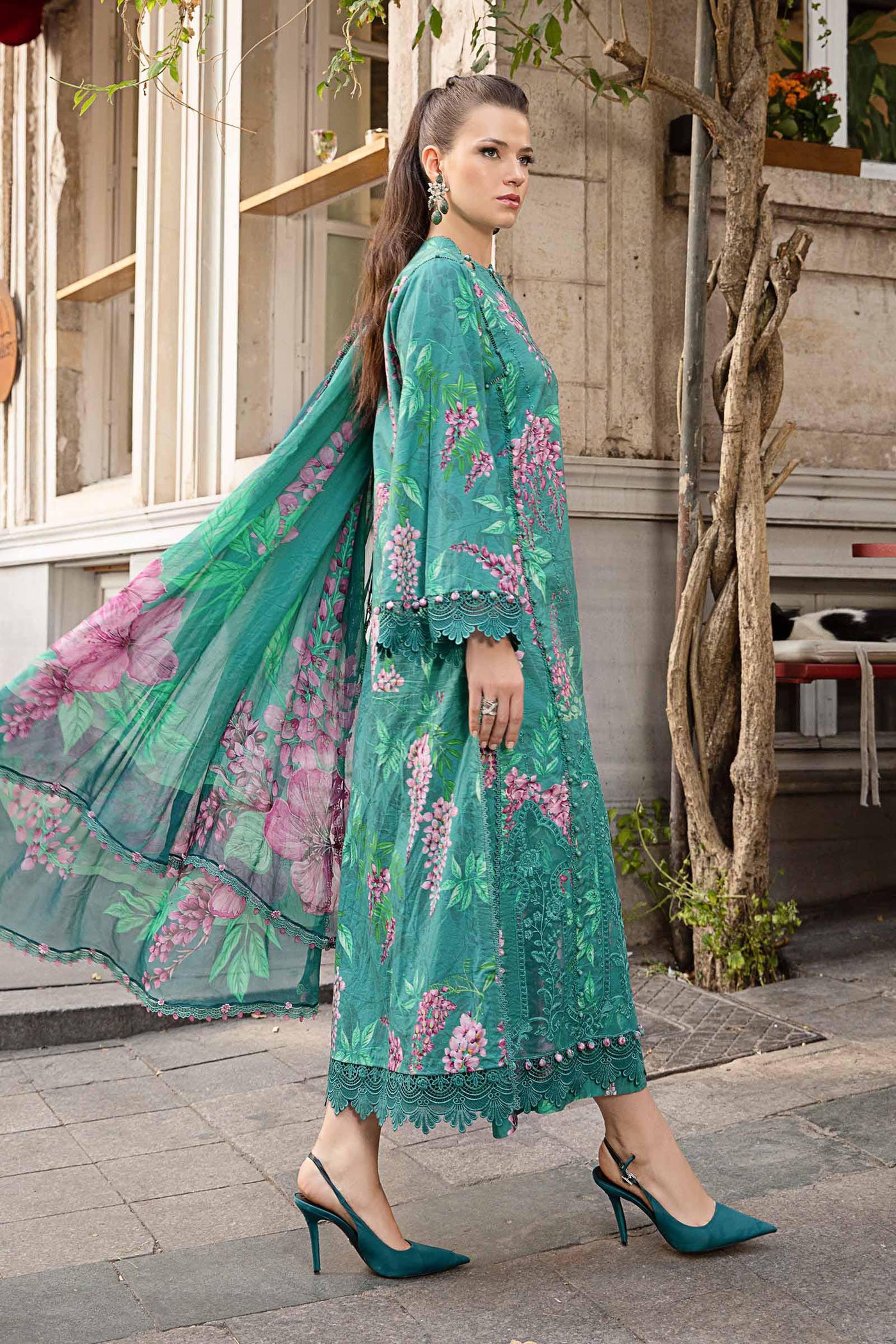3 Piece Unstitched Printed Cambric Suit | Mpt-2301-A