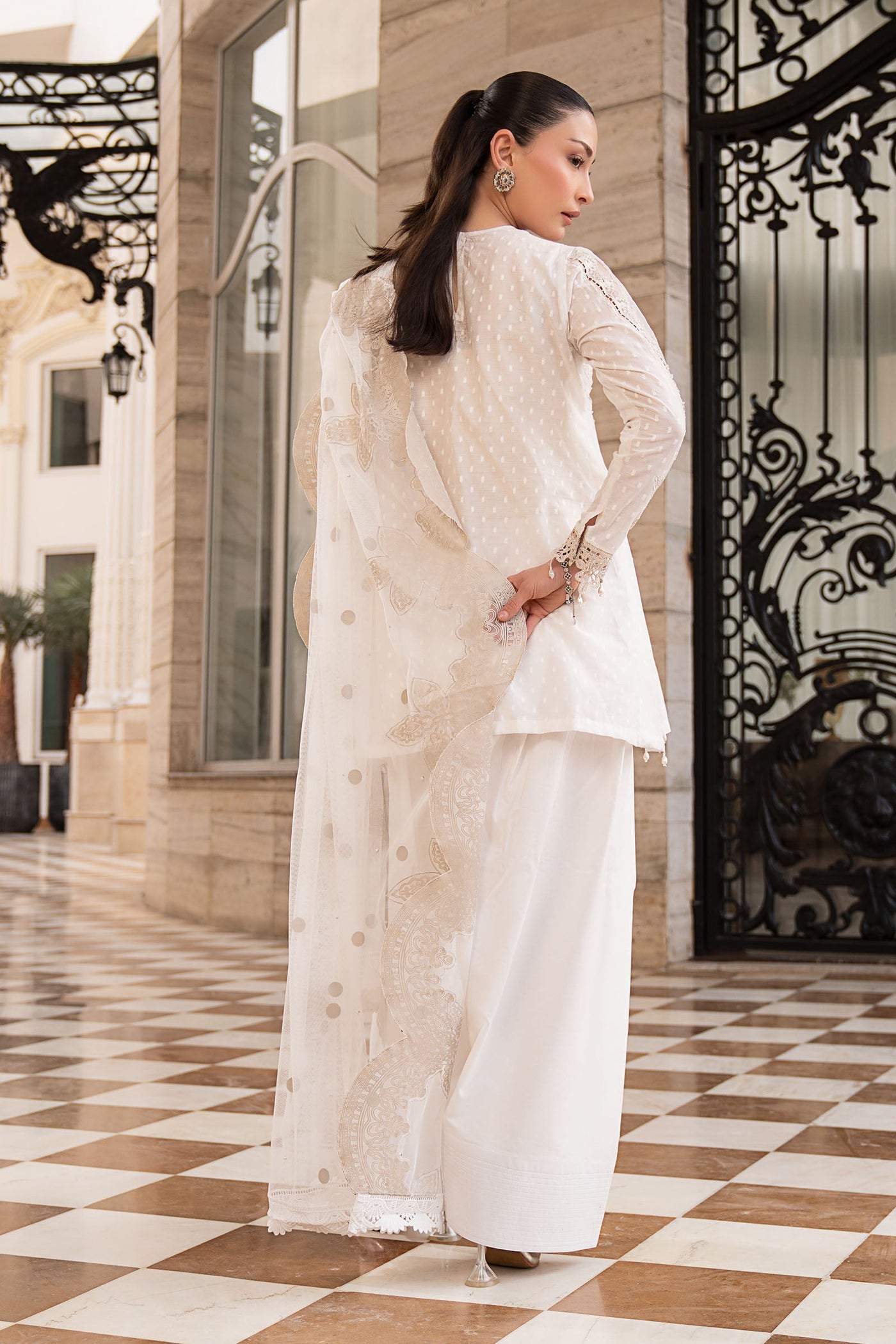 3 Piece Embroidered Jacquard Lawn Suit