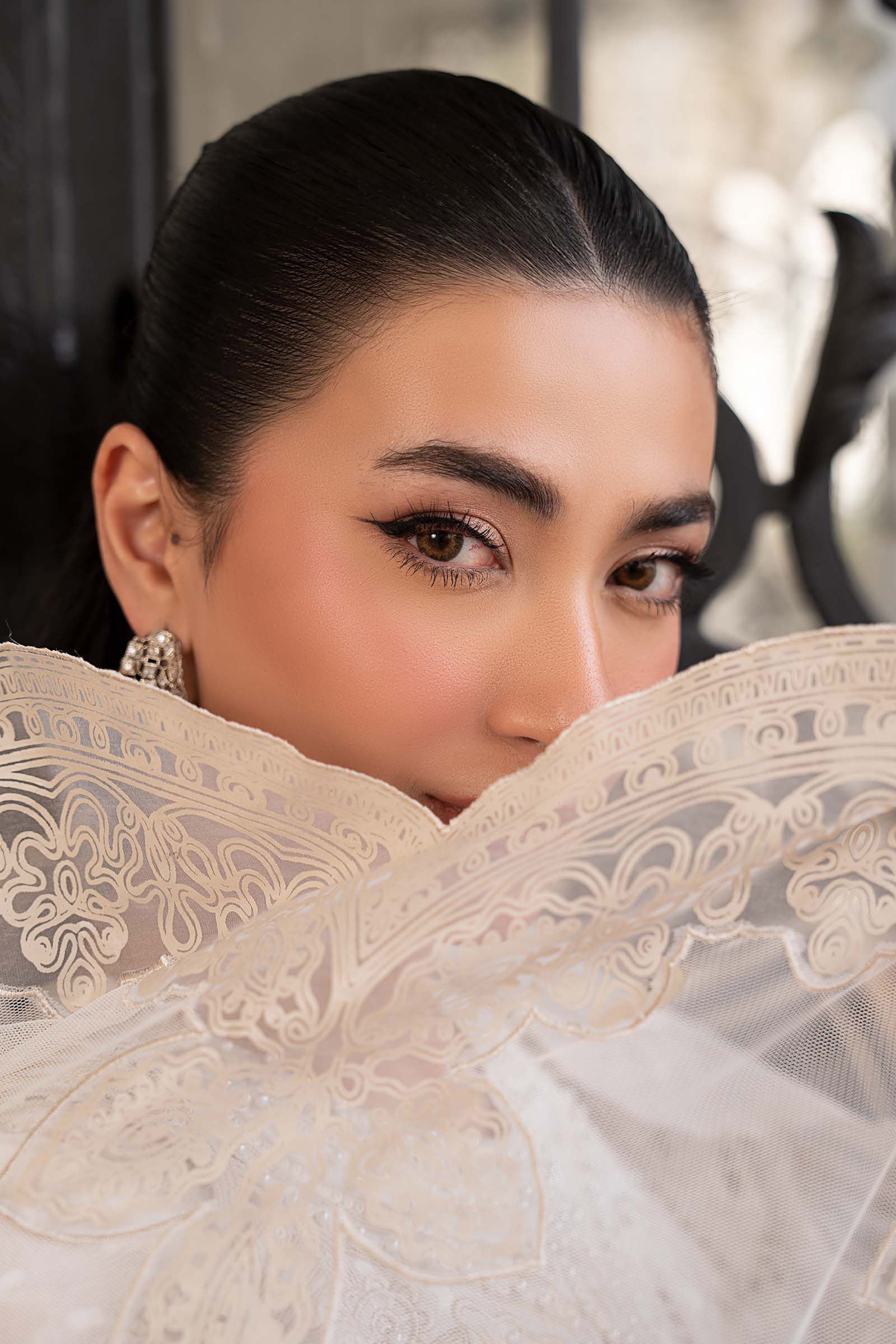 3 Piece Embroidered Jacquard Lawn Suit