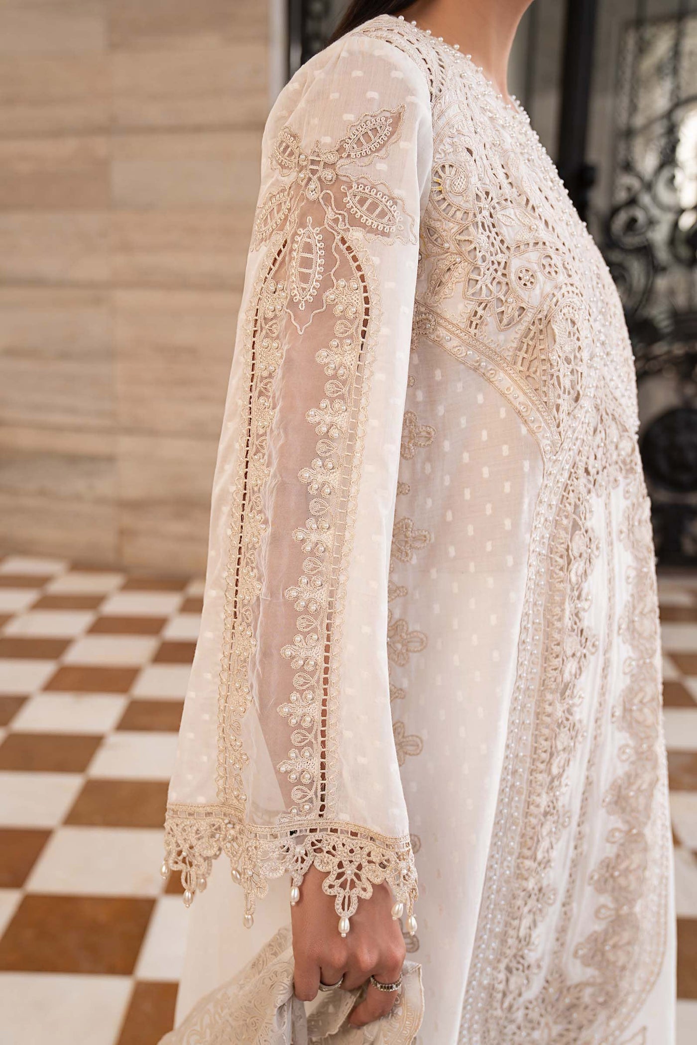 3 Piece Embroidered Jacquard Lawn Suit
