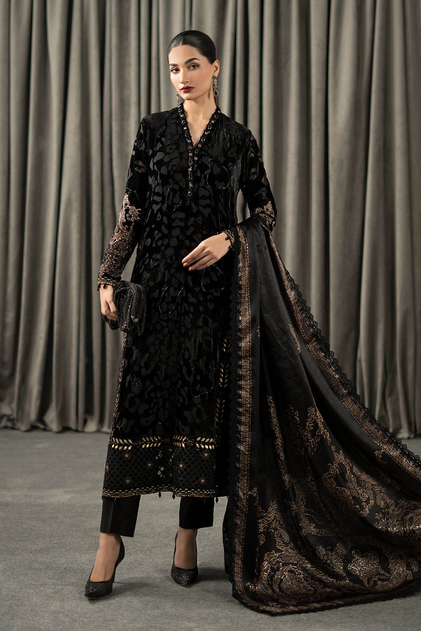 https://cdn.shopify.com/s/files/1/0620/8788/9062/files/D-1Front_A_f2b024d7-4b75-4419-b324-acb6613cb759.jpg?v=1765196728