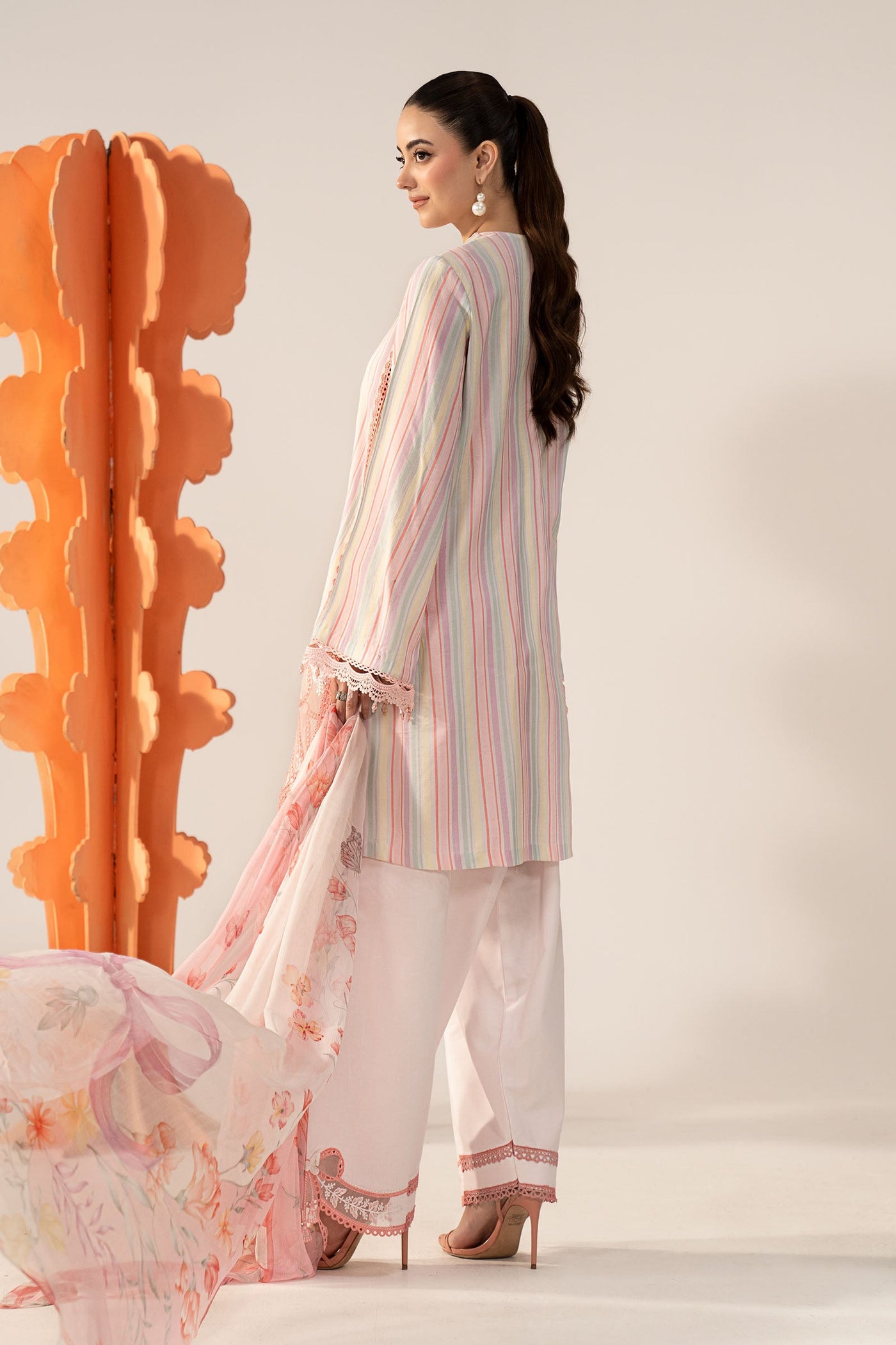3 Piece Embroidered Jacquard Suit