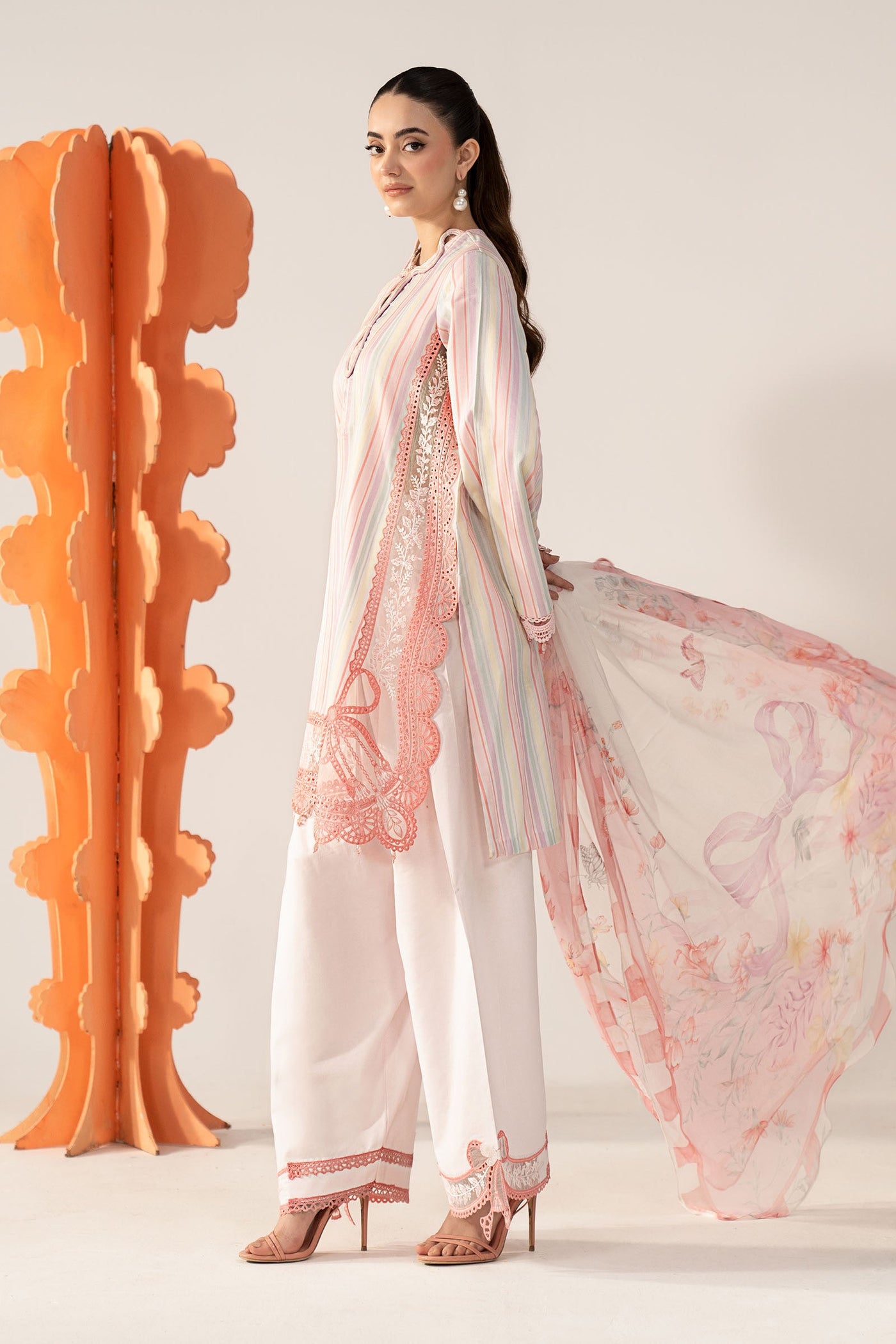 3 Piece Embroidered Jacquard Suit
