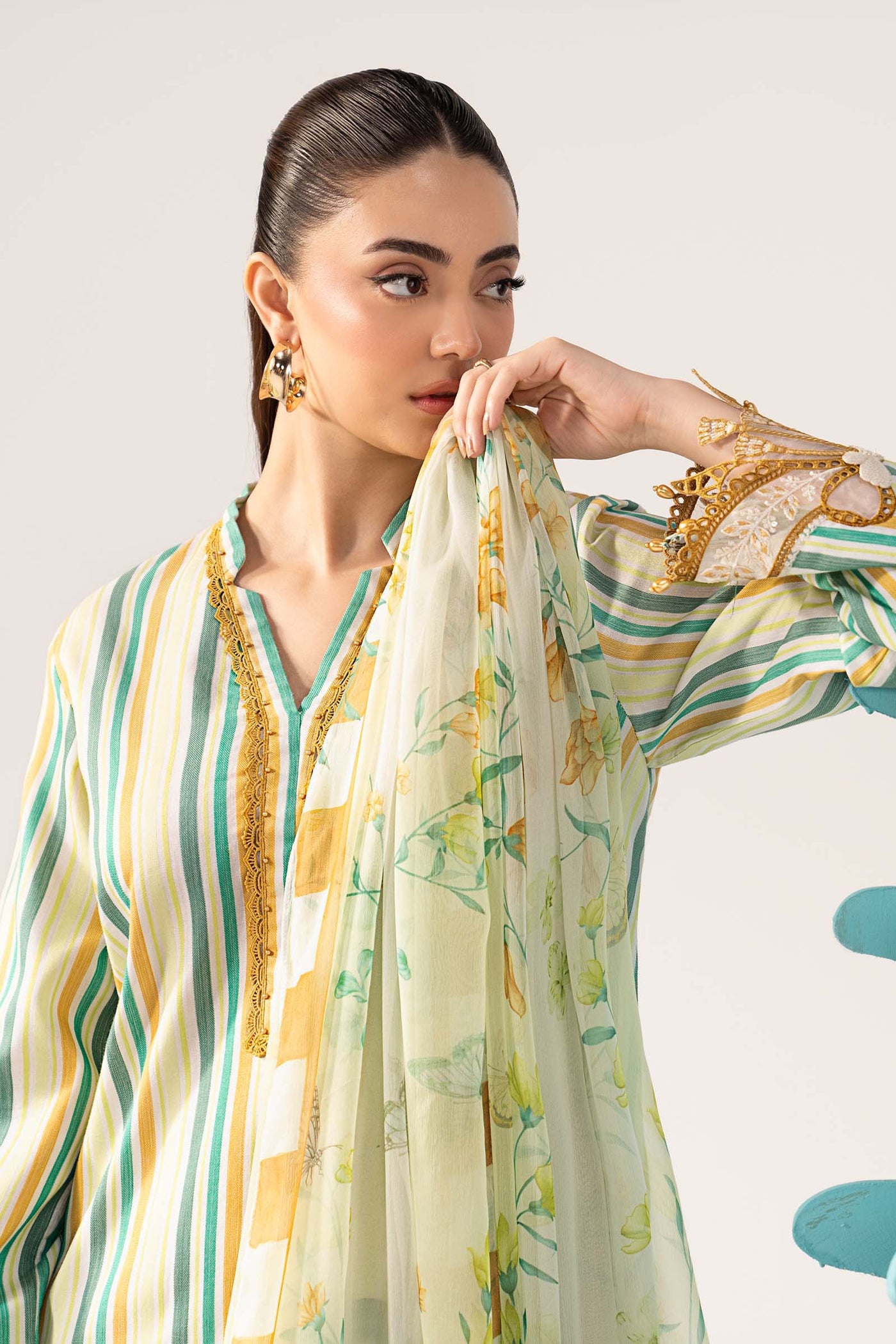 3 Piece Embroidered Jacquard Suit