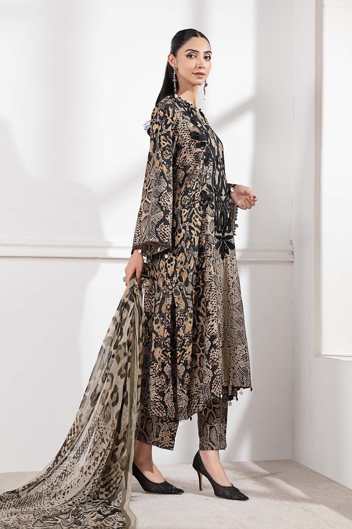 3 Piece Embroidered Linen Suit