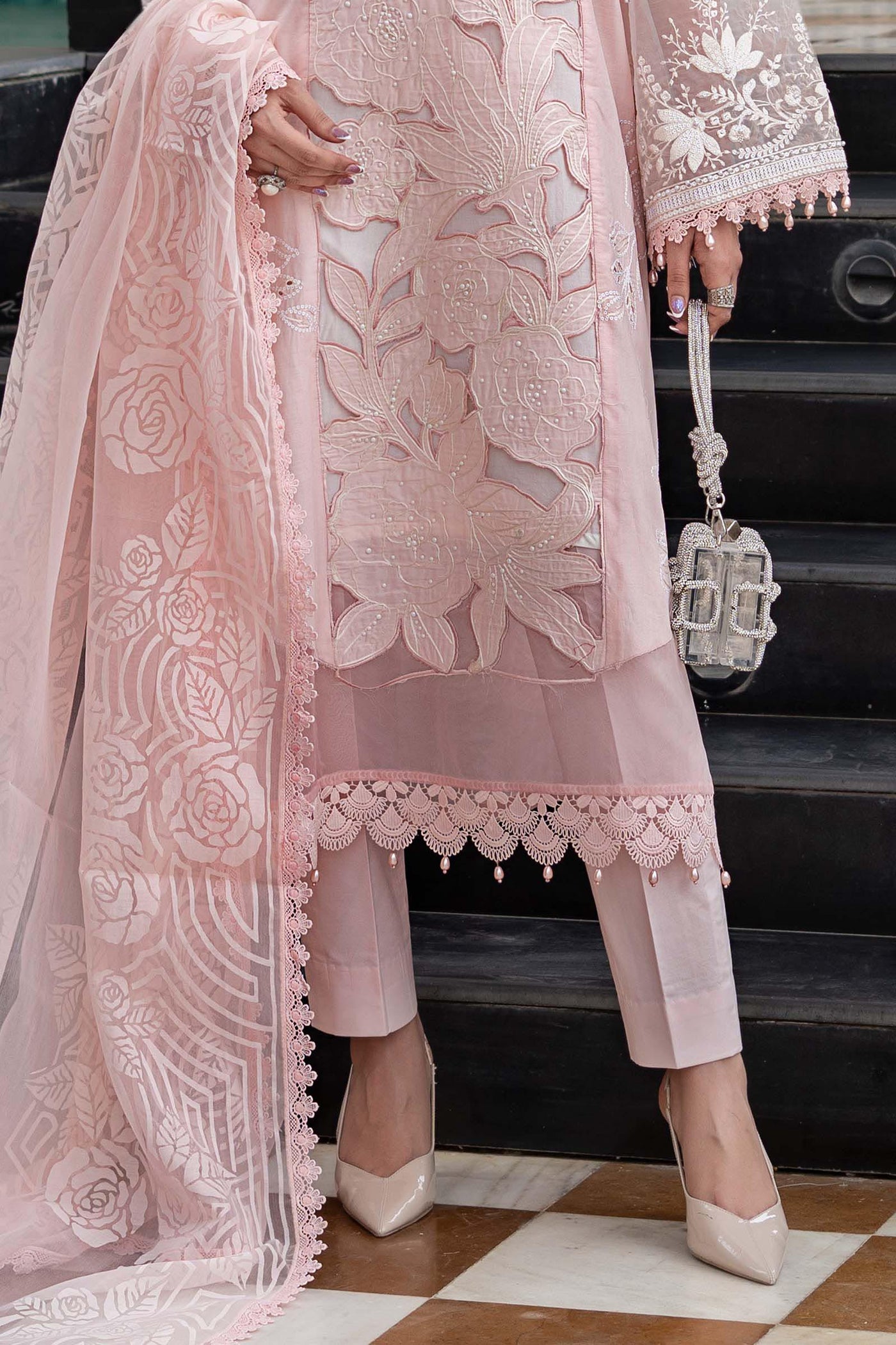 3 Piece Embroidered Lawn Suit