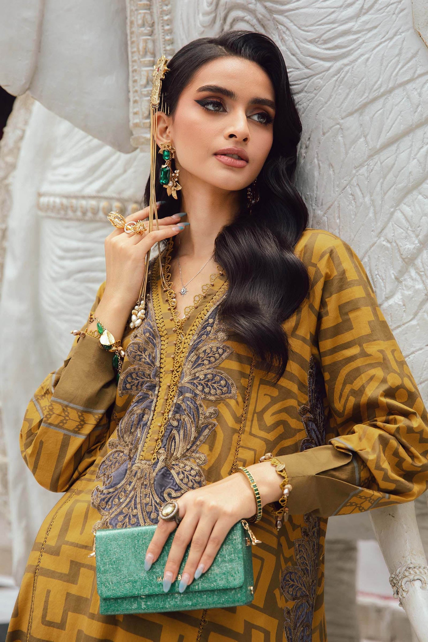 3 Piece Unstitched Embroidered Cambric Suit | MPT-2703-A