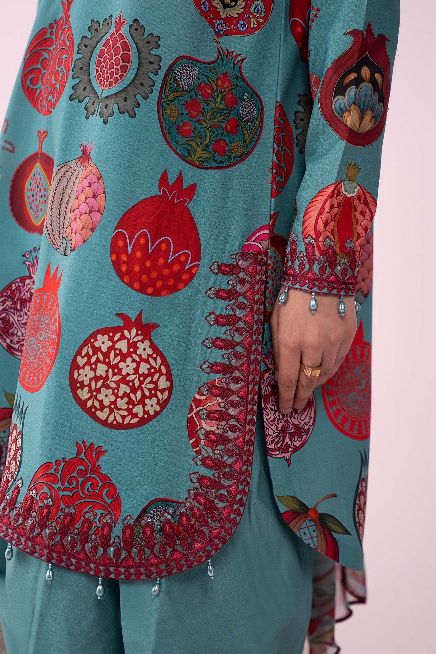 3 Piece Embroidered Lawn Suit