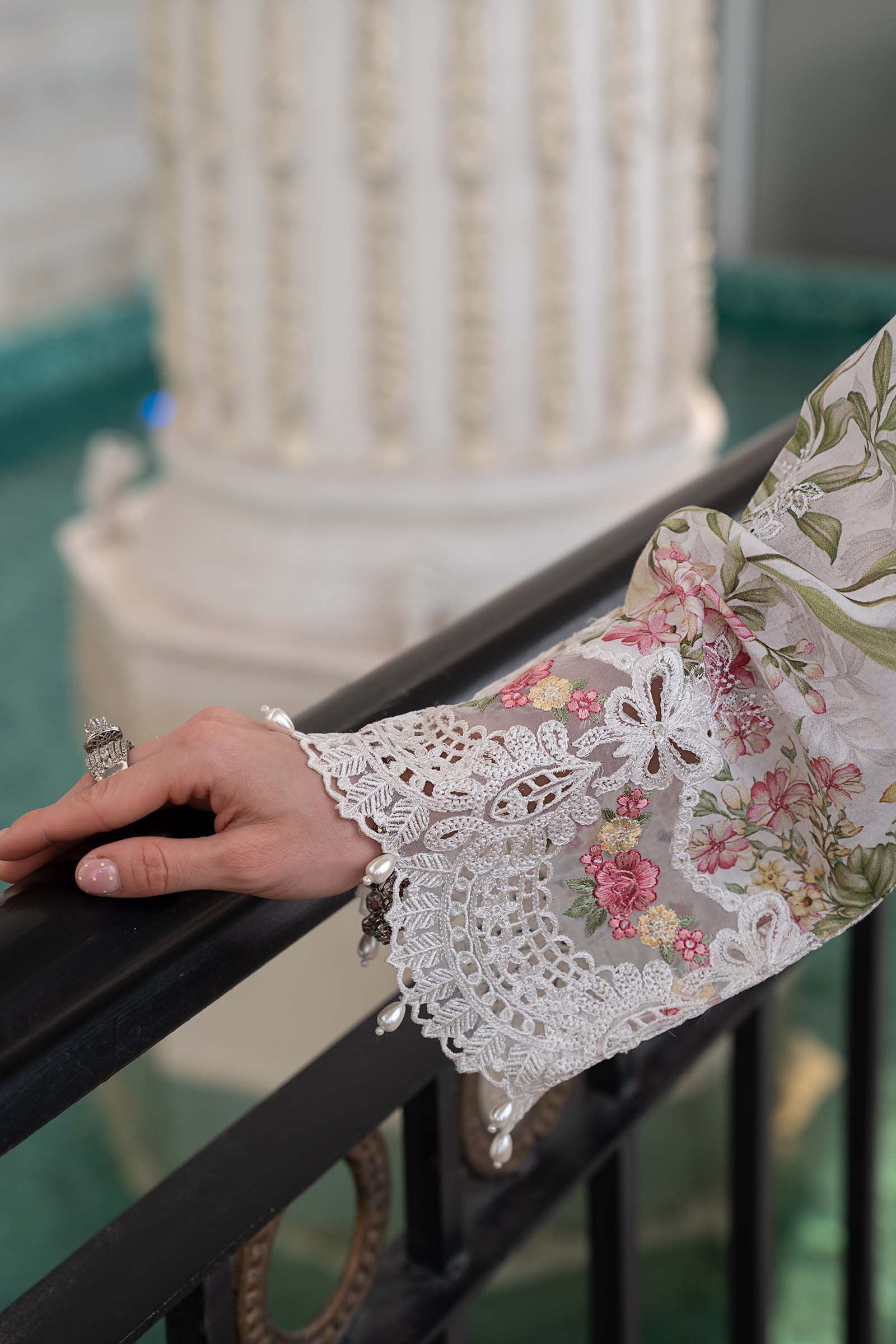 3 Piece Embroidered Lawn Suit