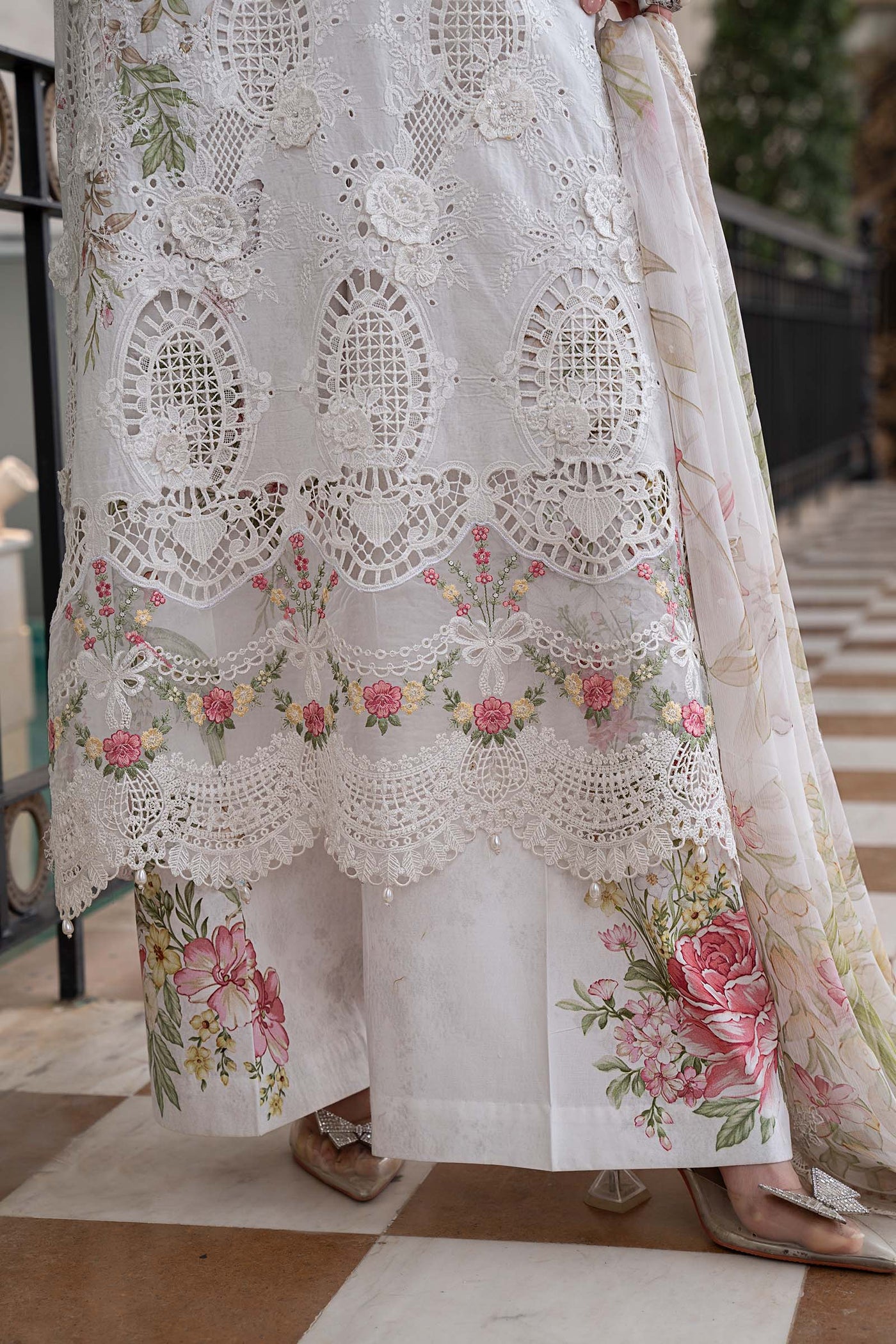 3 Piece Embroidered Lawn Suit