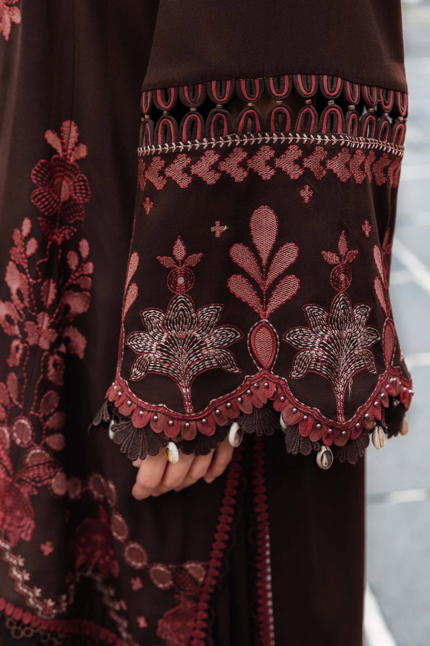 3 Piece Unstitched Embroidered Twill Linen Suit