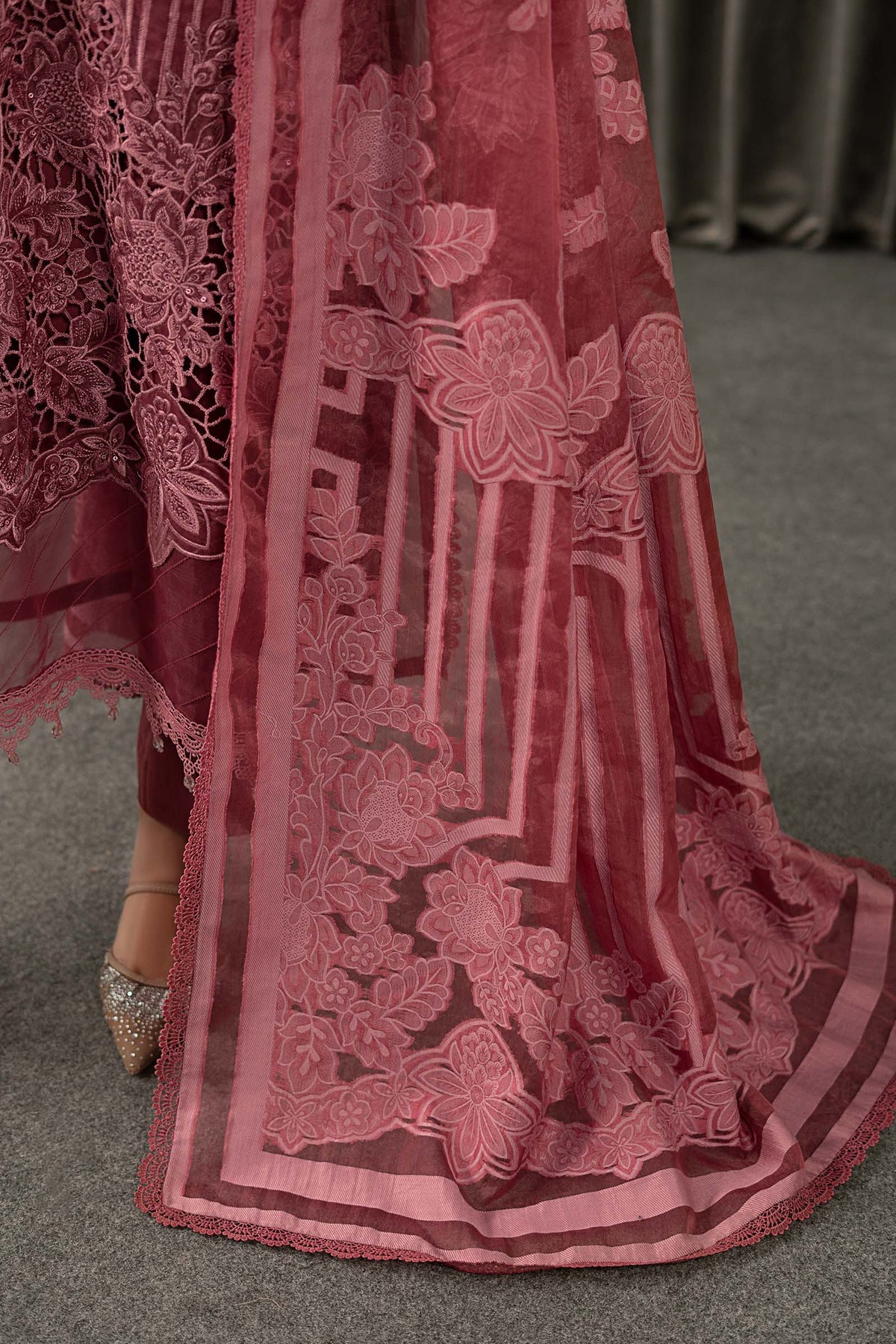 3 Piece Embroidered Organza Suit - WLS1304-SML-API