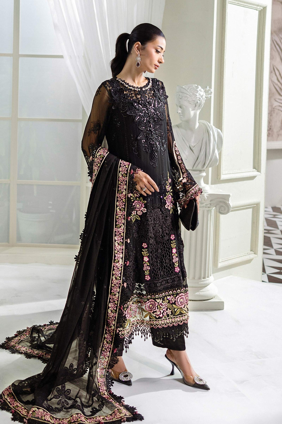 Maria B – MPC-25-104 Style