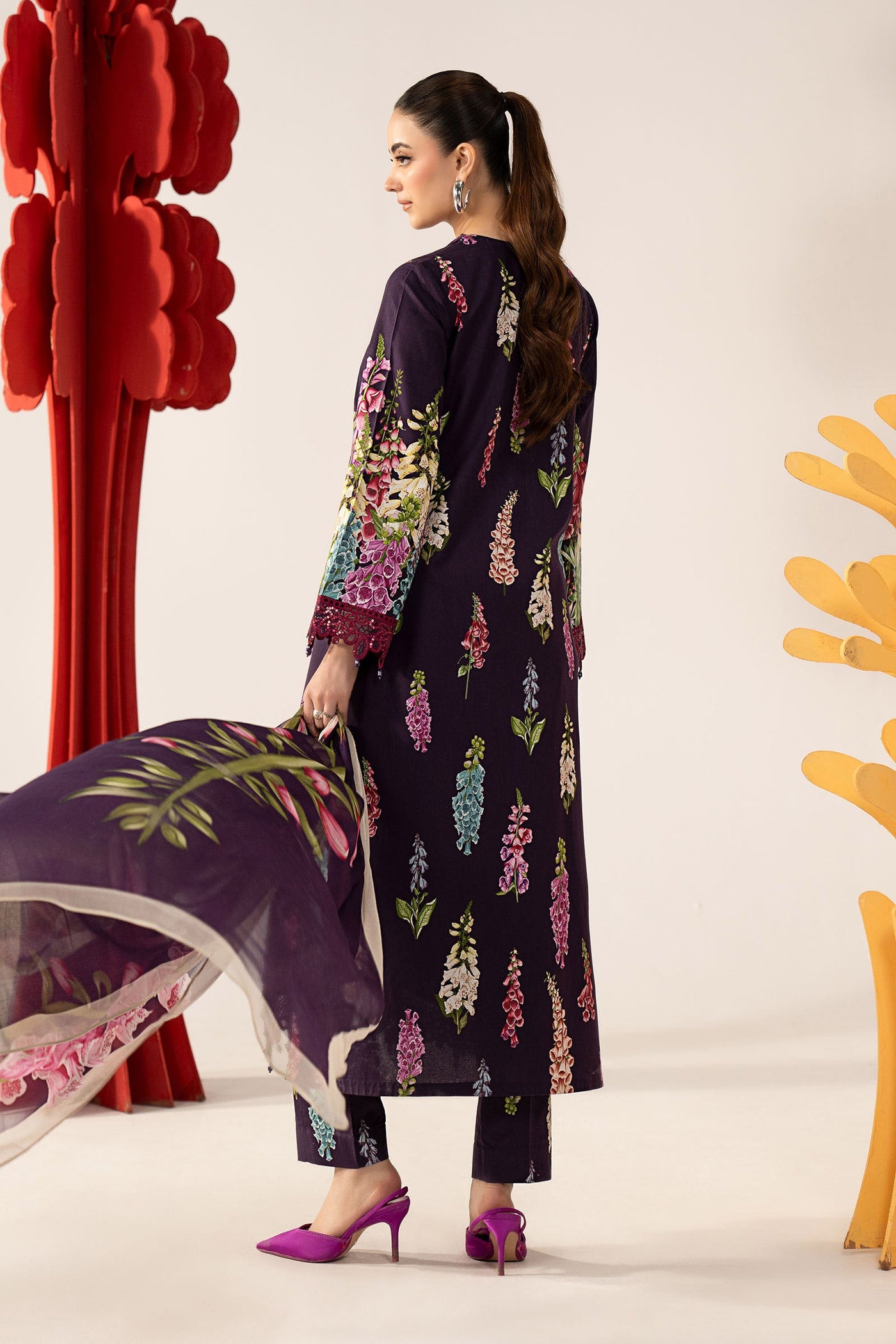 3 Piece Embroidered Lawn Suit