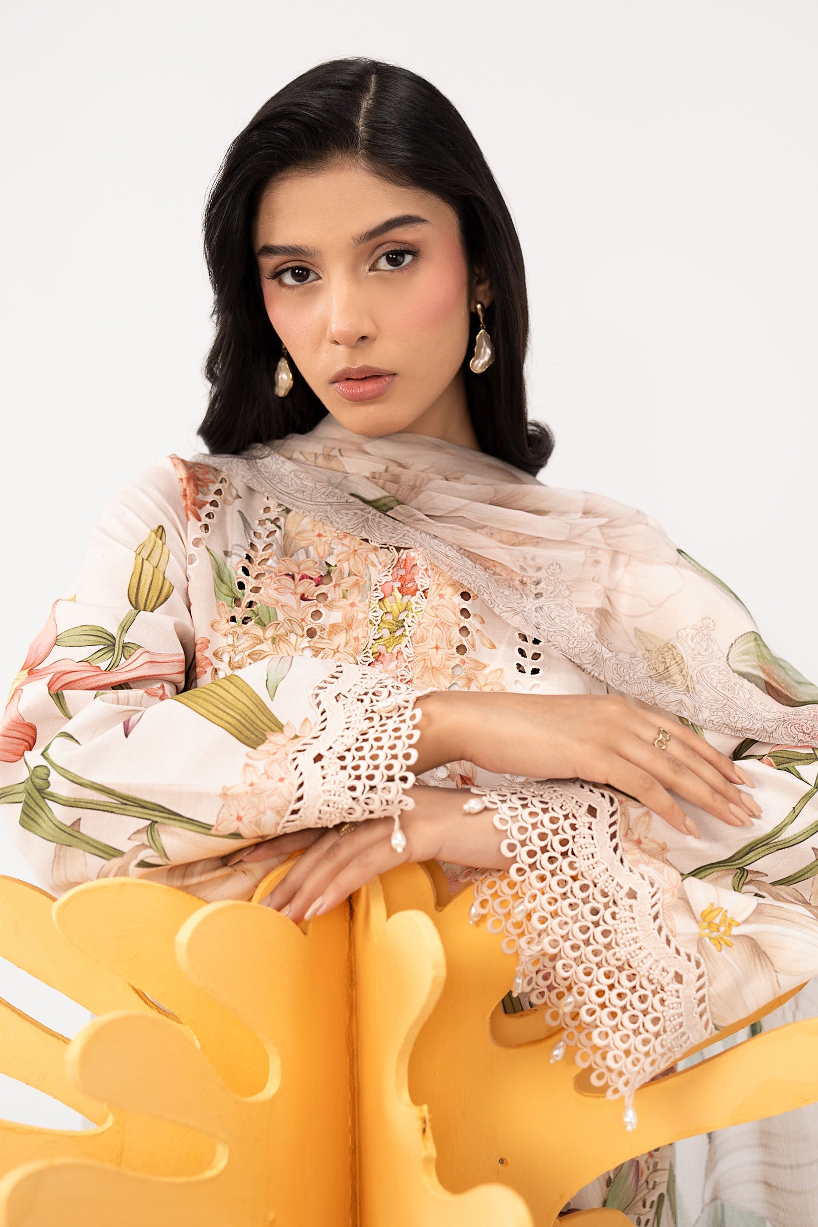 3 Piece Embroidered Lawn Suit