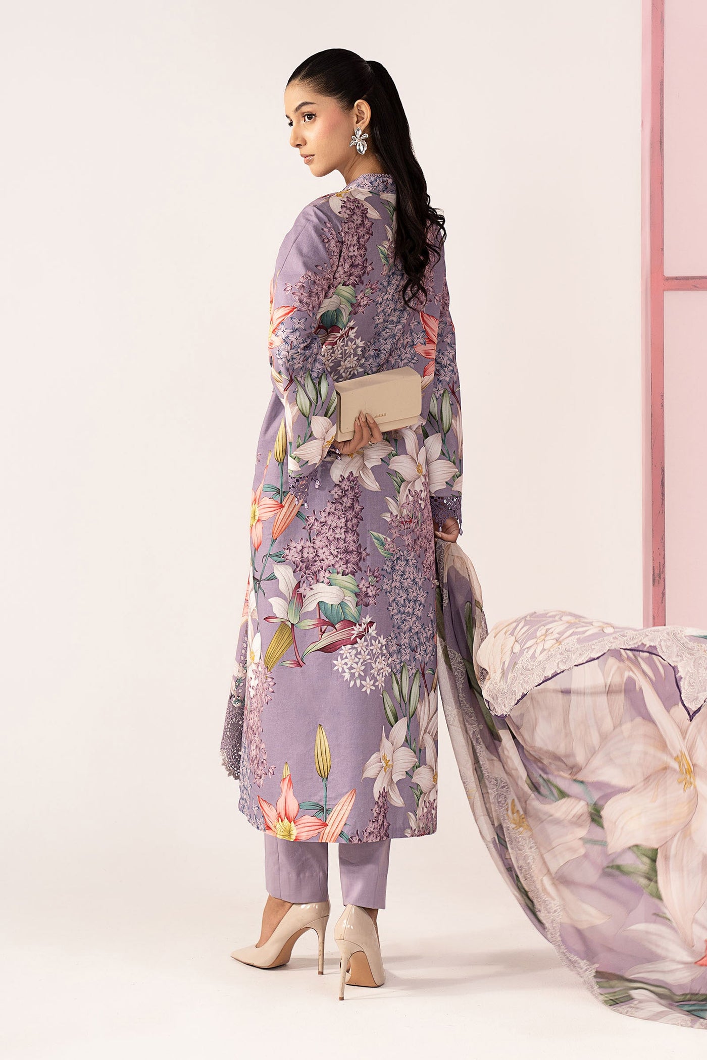 3 Piece Embroidered Lawn Suit