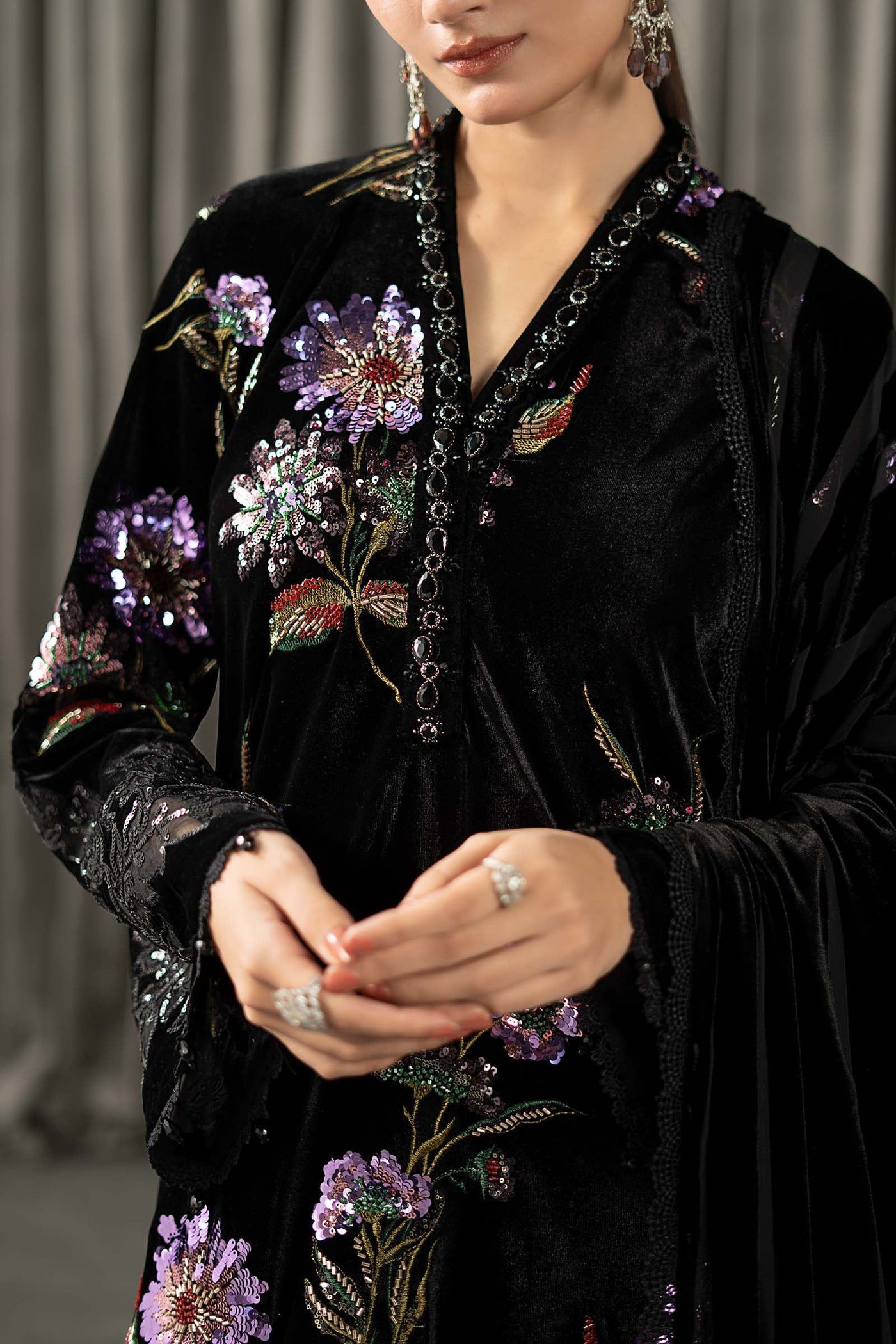 https://cdn.shopify.com/s/files/1/0620/8788/9062/files/D-6Closeup_E_ce8f7b6e-f299-40e5-9ef0-caf9abd17eef.jpg?v=1765197084