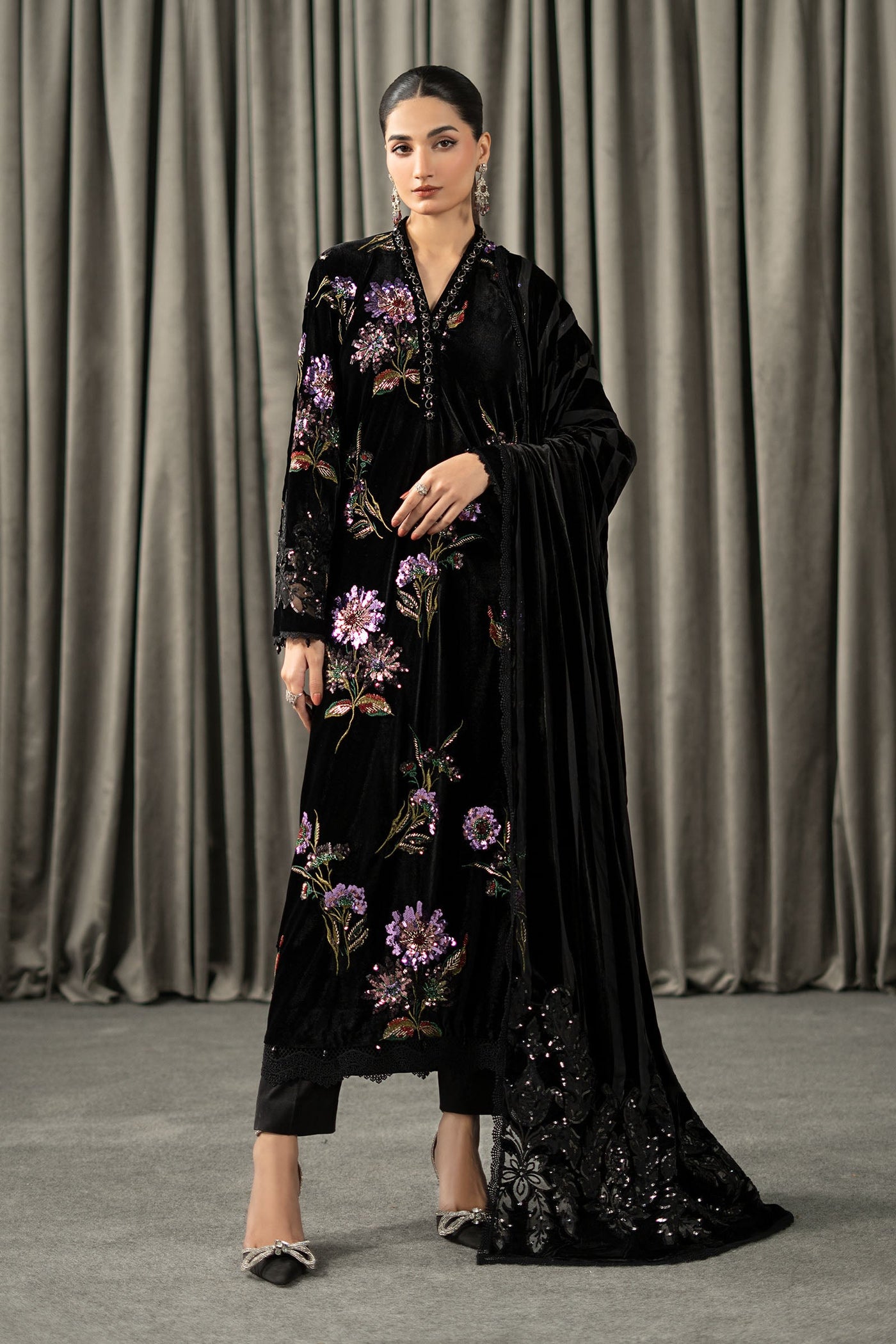 https://cdn.shopify.com/s/files/1/0620/8788/9062/files/D-6Front_A_2f601ec3-5a6f-4603-b4da-c713aa9a3504.jpg?v=1765197084
