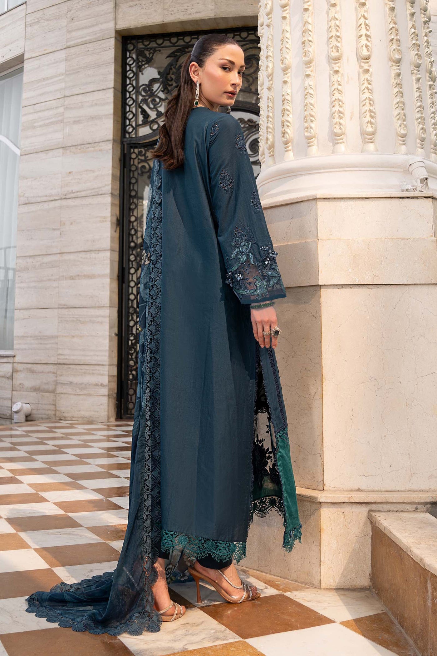 3 Piece Embroidered Lawn Suit
