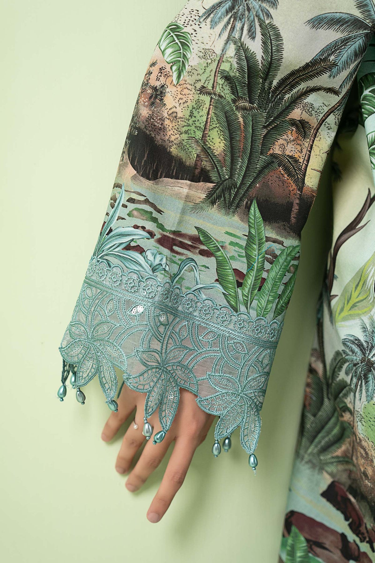 3 Piece Embroidered Lawn Suit - MS2907A-SML-00A