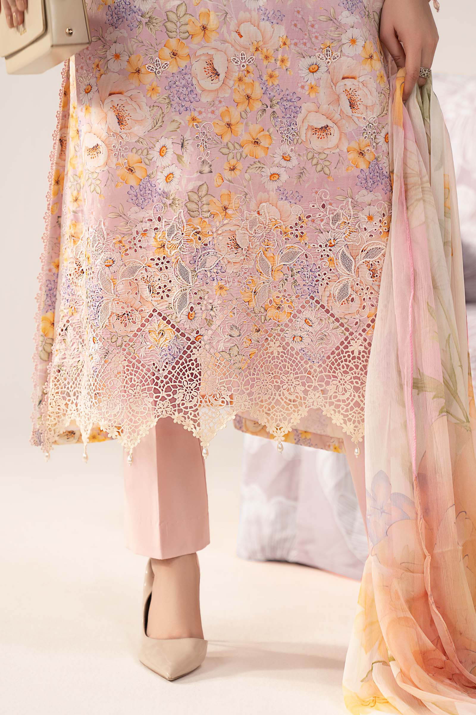 3 Piece Embroidered Lawn Suit