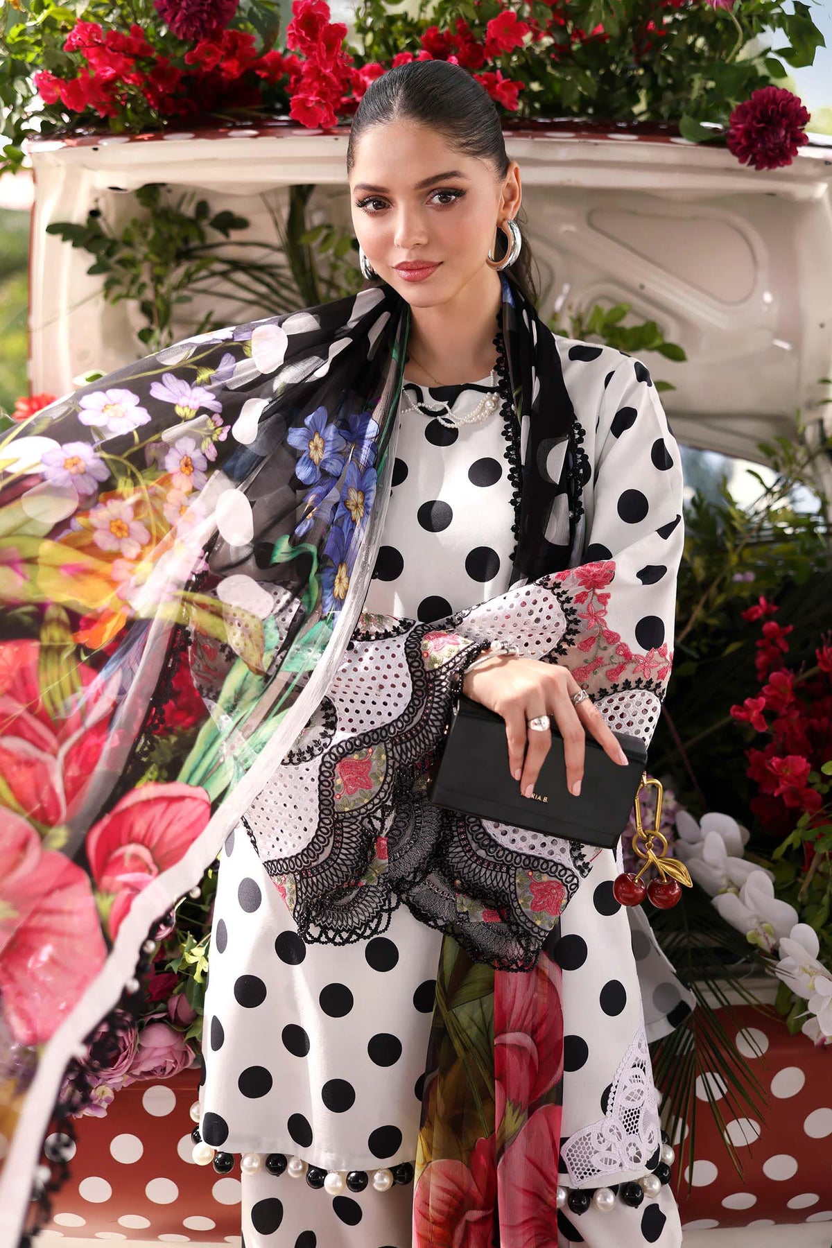 3 Piece Unstitched Embroidered Lawn Suit