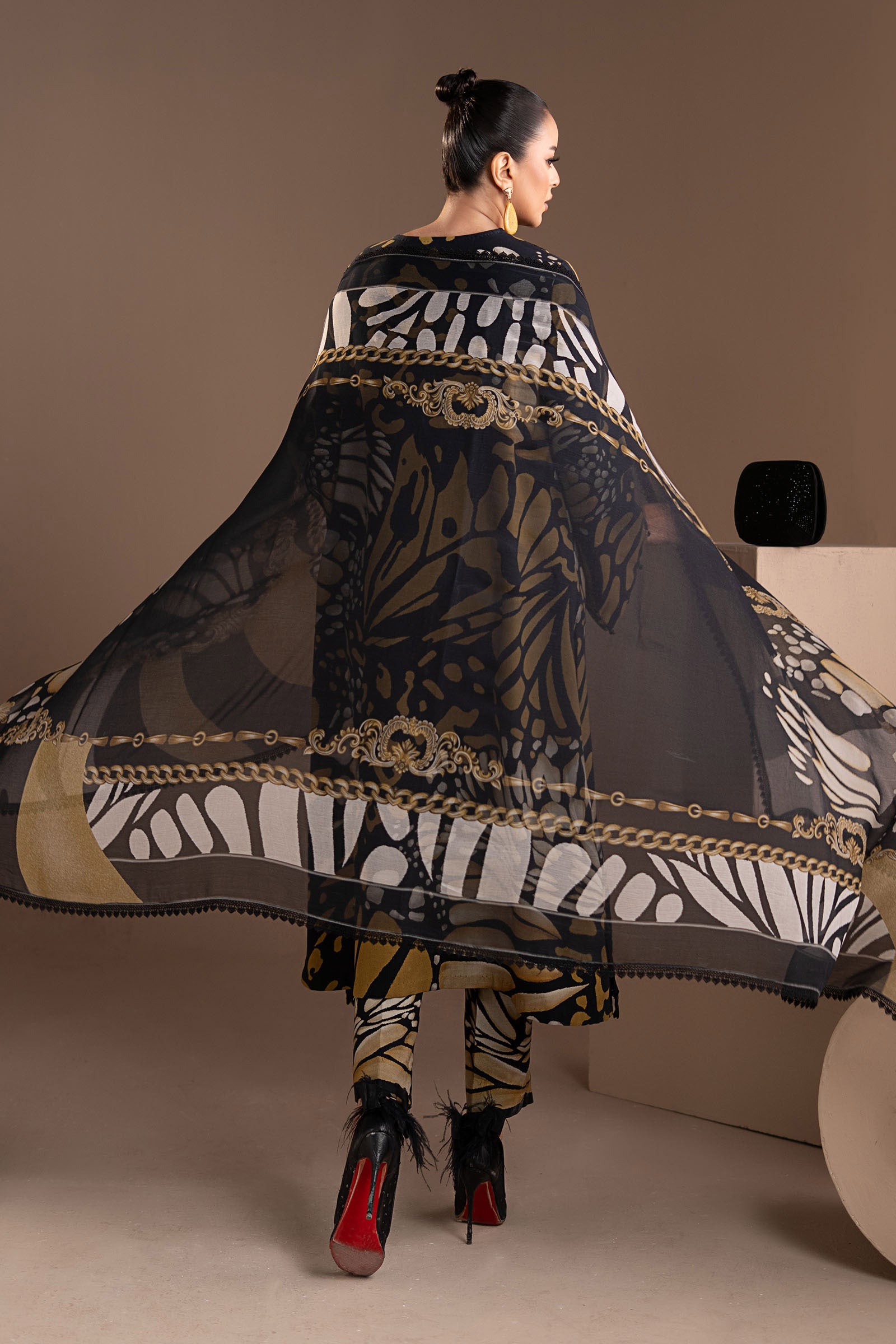 Lusmera Ring