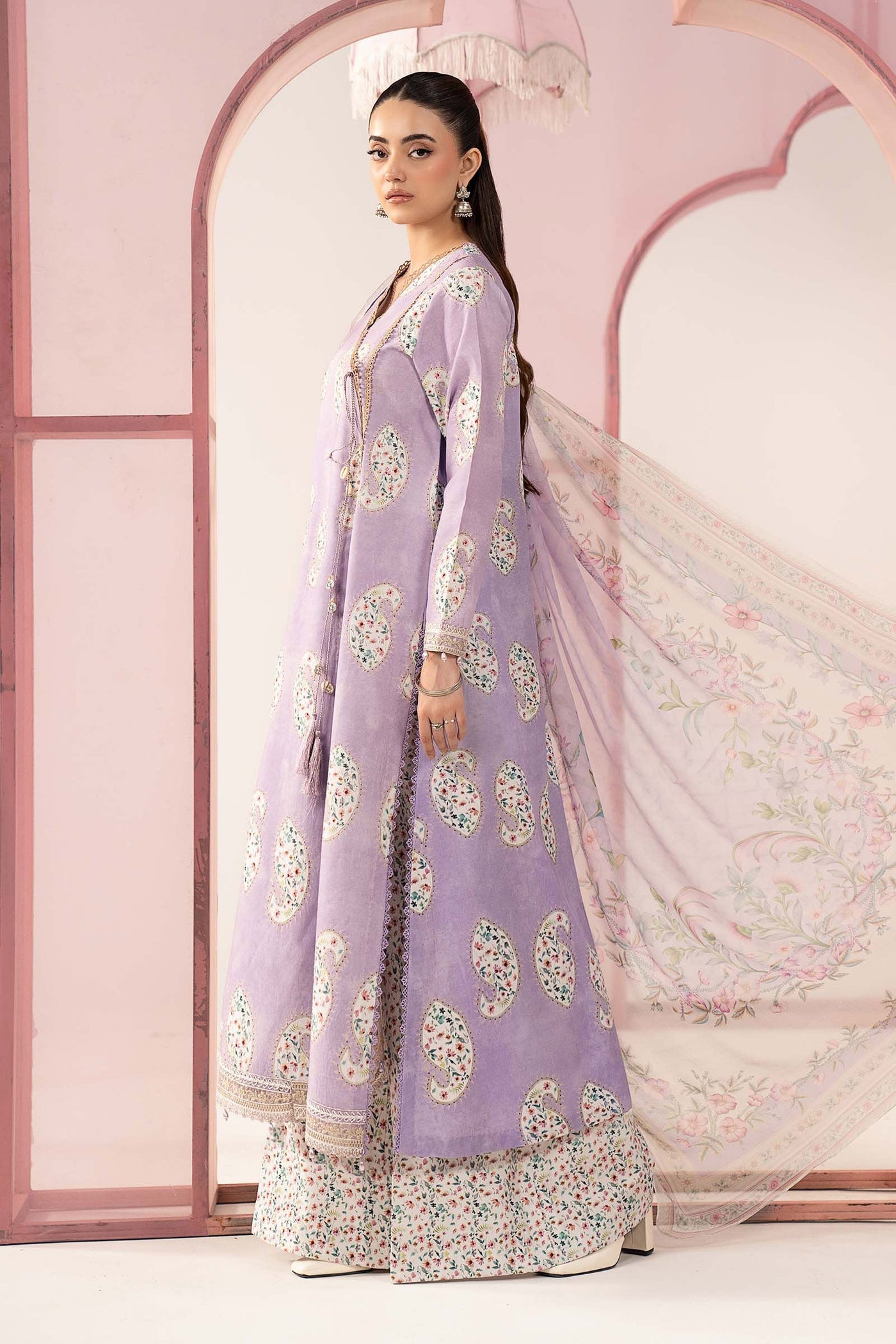 3 Piece Embroidered Lawn Suit