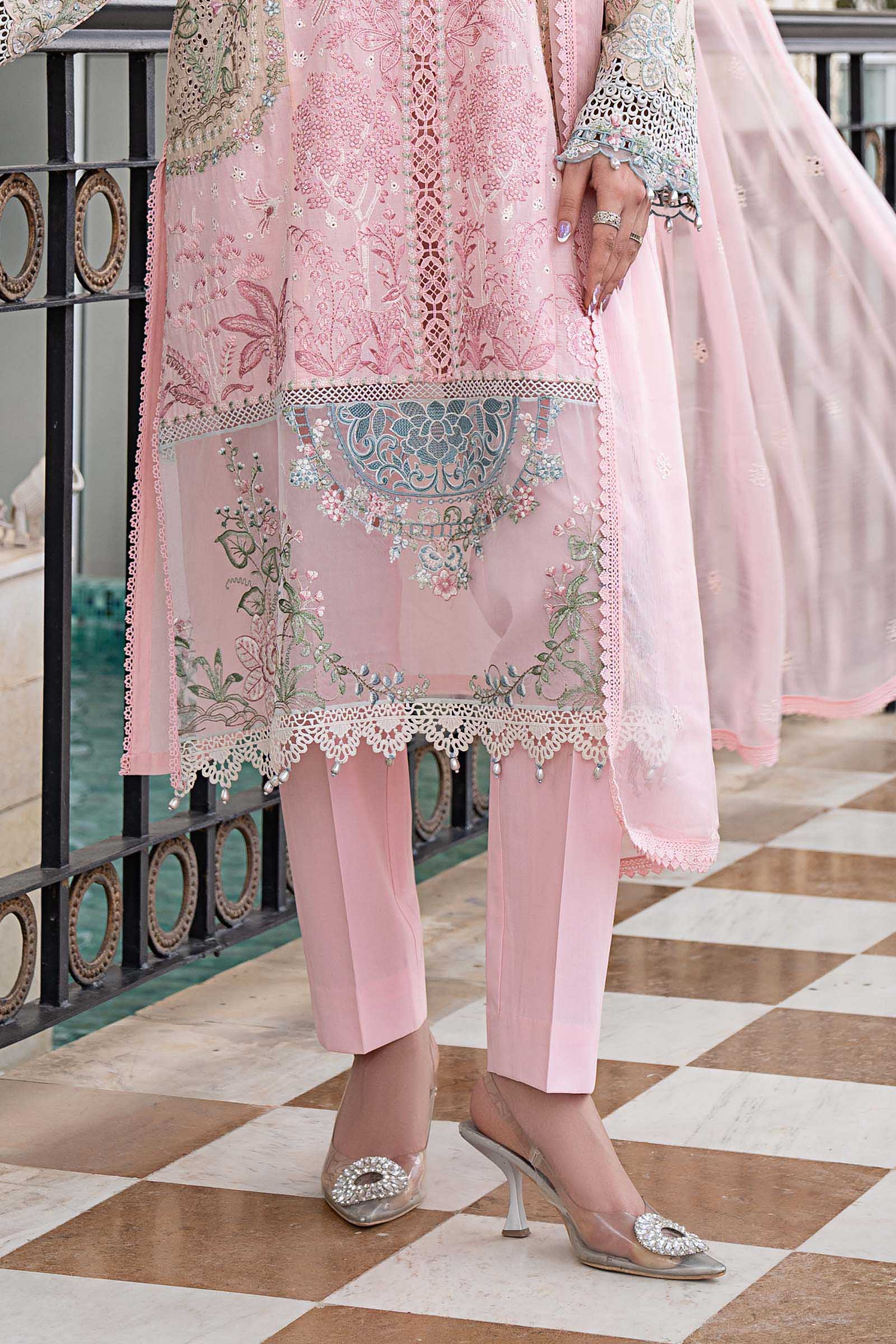 3 Piece Embroidered Lawn Suit