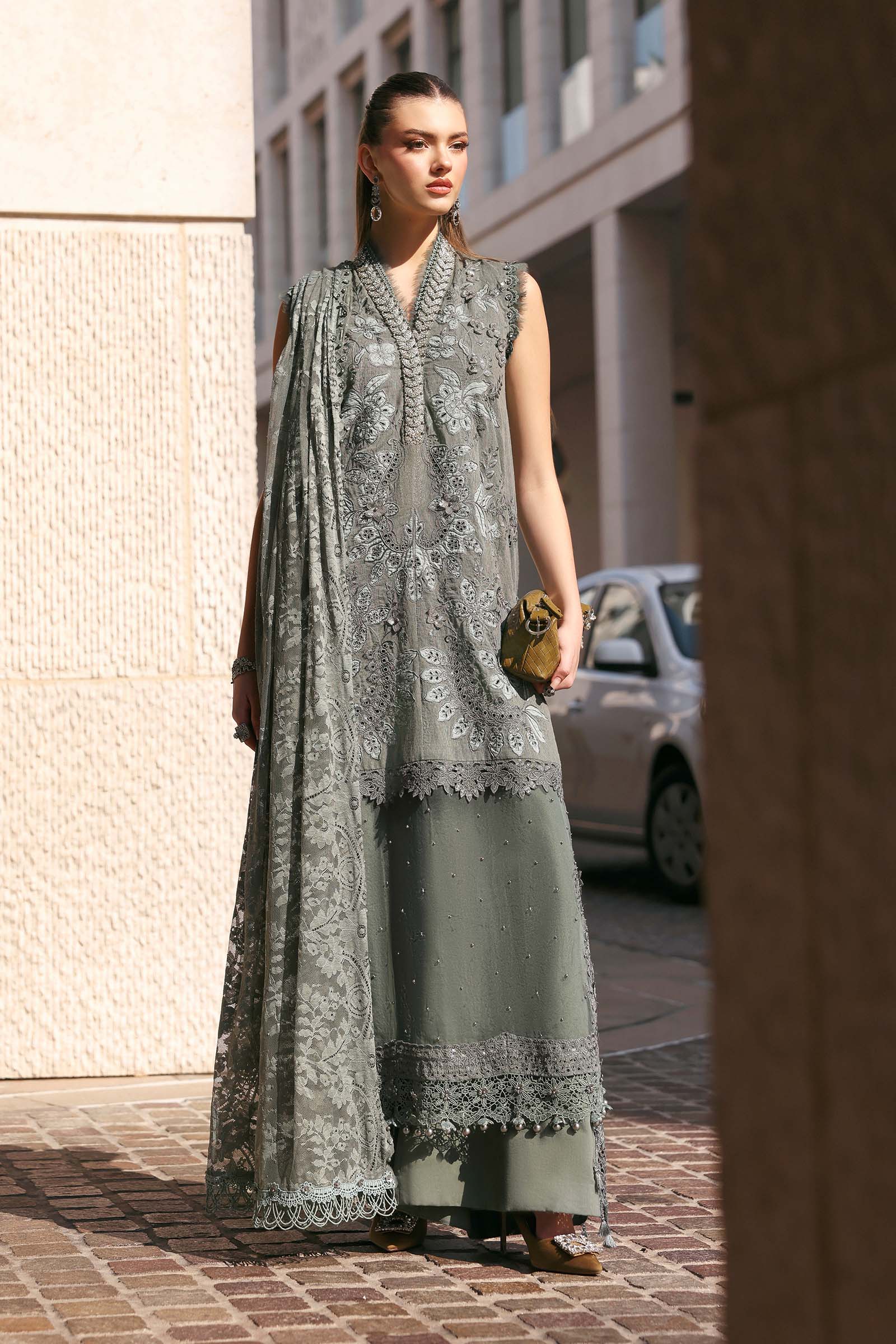 Maria B – D-2603-B Style