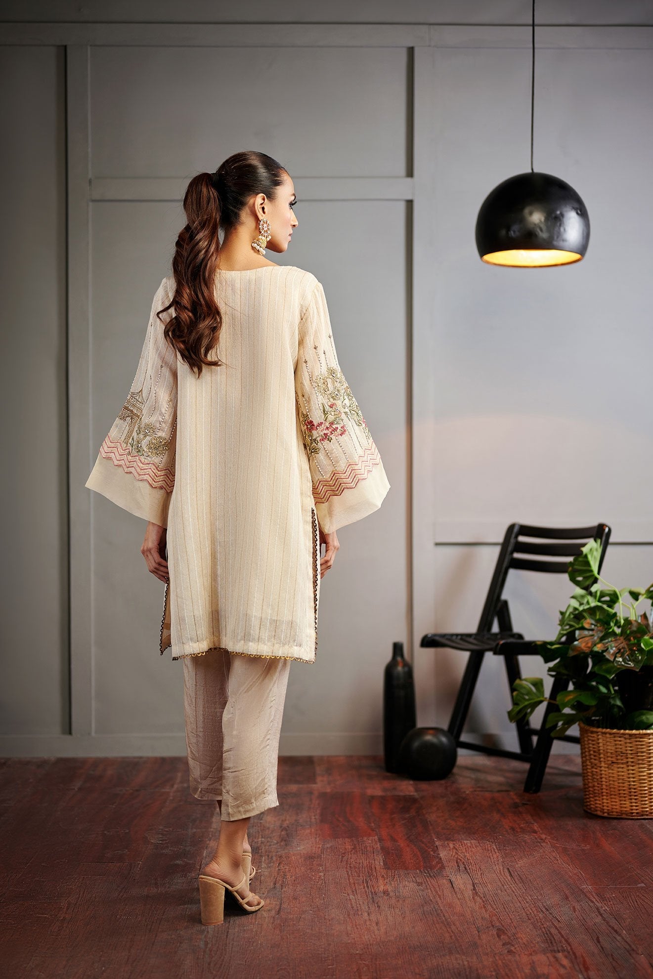 https://cdn.shopify.com/s/files/1/0587/3080/7460/products/DA-1513-1.jpg?v=1736415965
