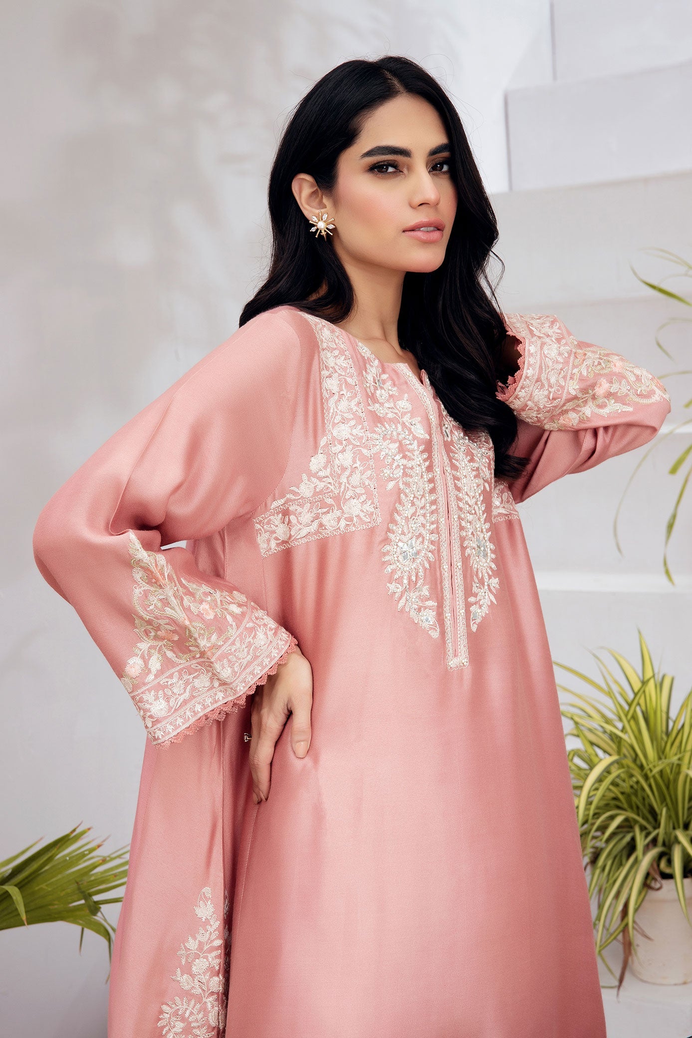 Da-1529 T-Pink Embroidered Kurta