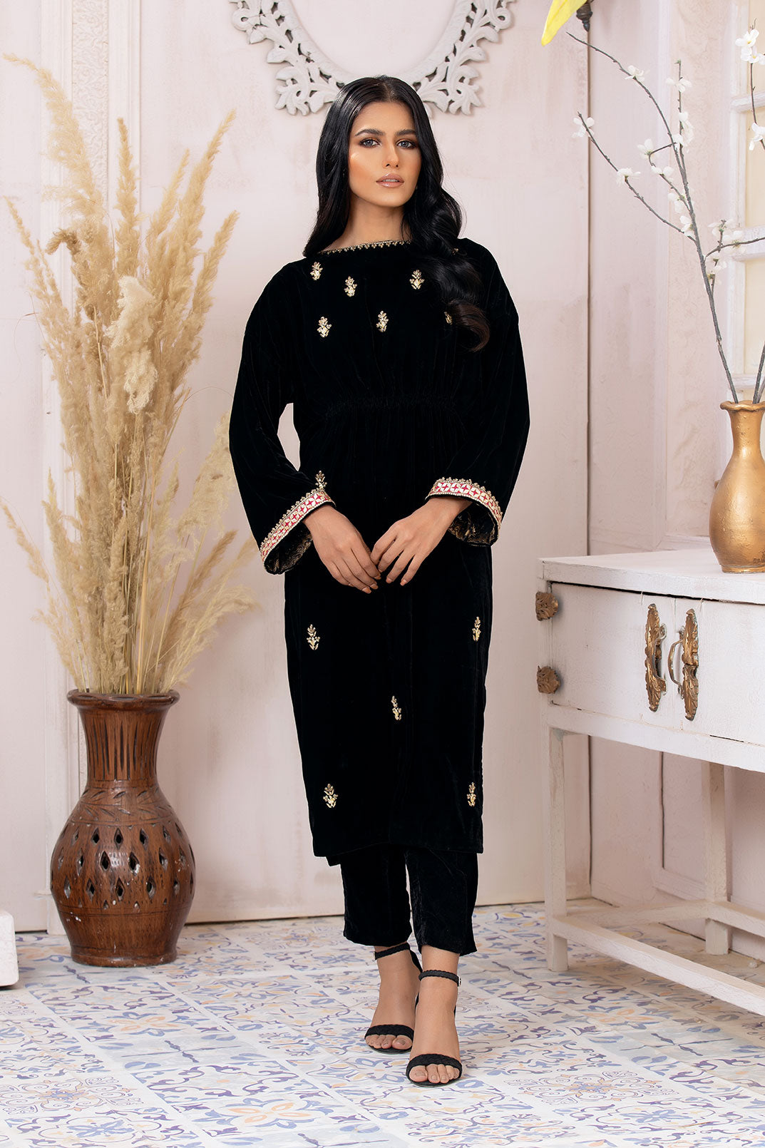 https://cdn.shopify.com/s/files/1/0587/3080/7460/products/DA-1580_3.jpg?v=1736415607