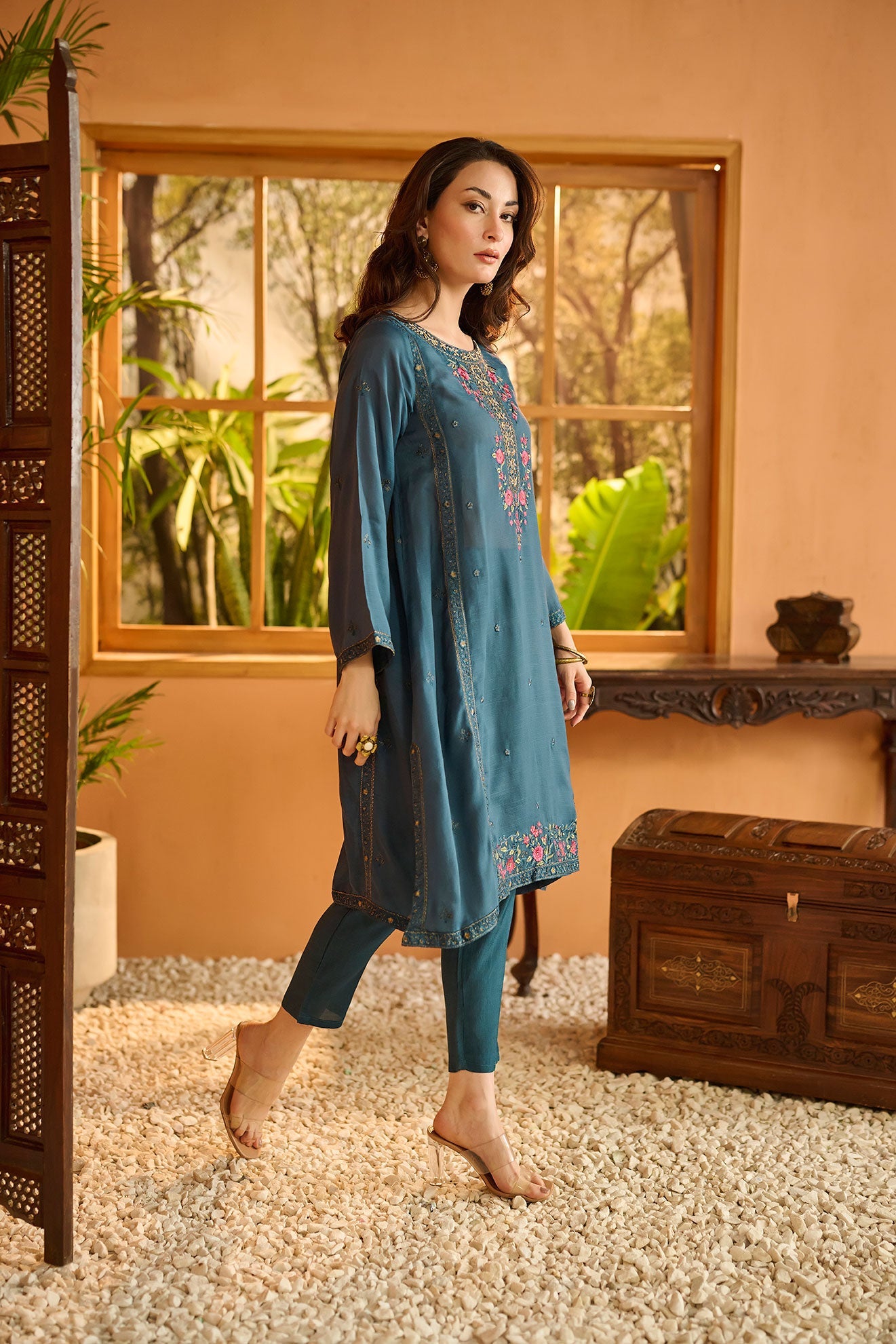 https://cdn.shopify.com/s/files/1/0587/3080/7460/products/DA-1631_3.jpg?v=1736415249