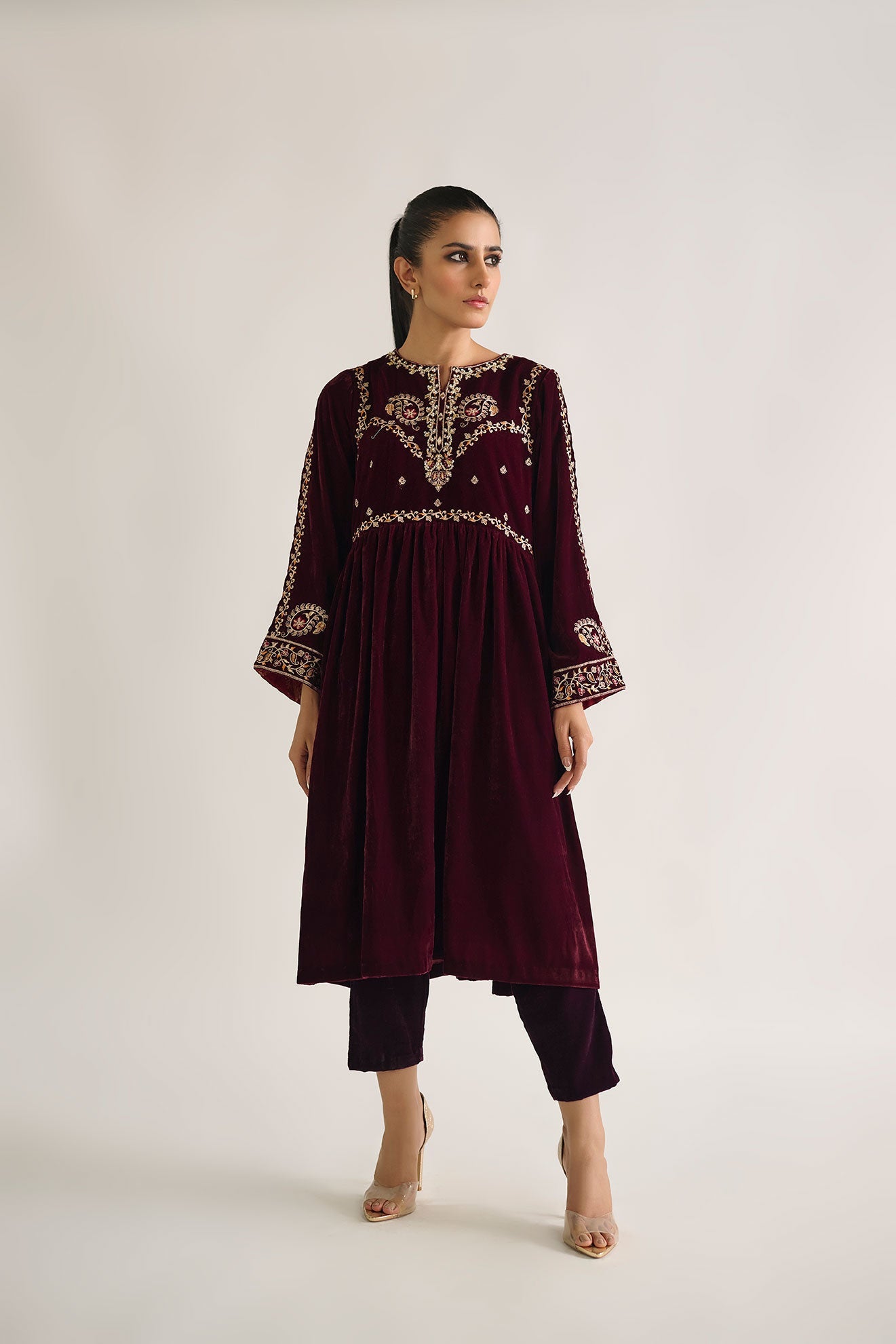 https://cdn.shopify.com/s/files/1/0587/3080/7460/products/DA-16947490_2.jpg?v=1736415157