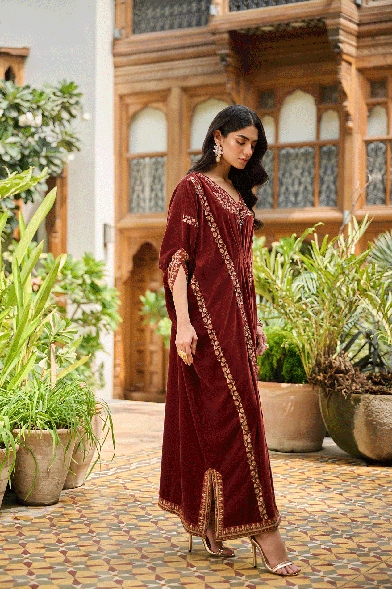 Da-1864 Brown Hand Embellished Kaftan