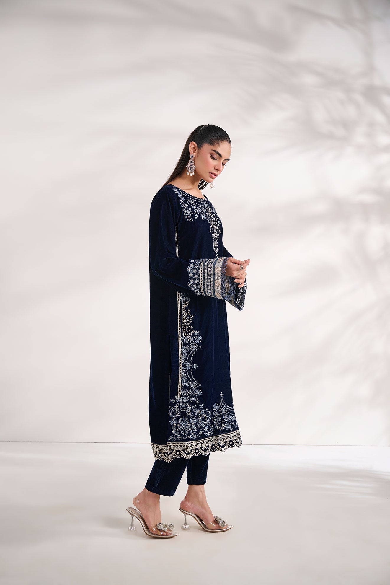 https://cdn.shopify.com/s/files/1/0587/3080/7460/files/DA-1891_4.jpg?v=1736413869
