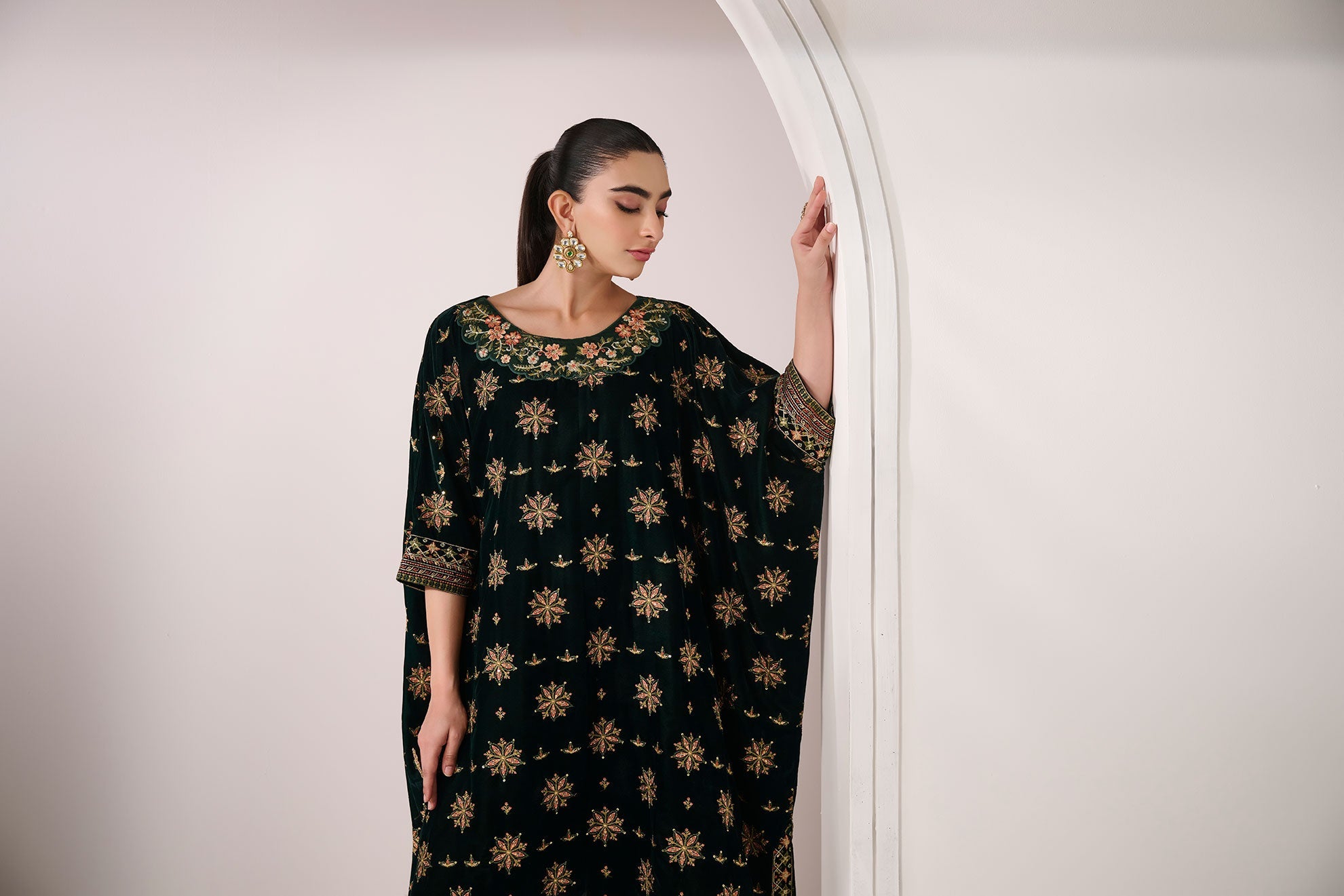 https://cdn.shopify.com/s/files/1/0587/3080/7460/files/DA-1898-_6.jpg?v=1736413695