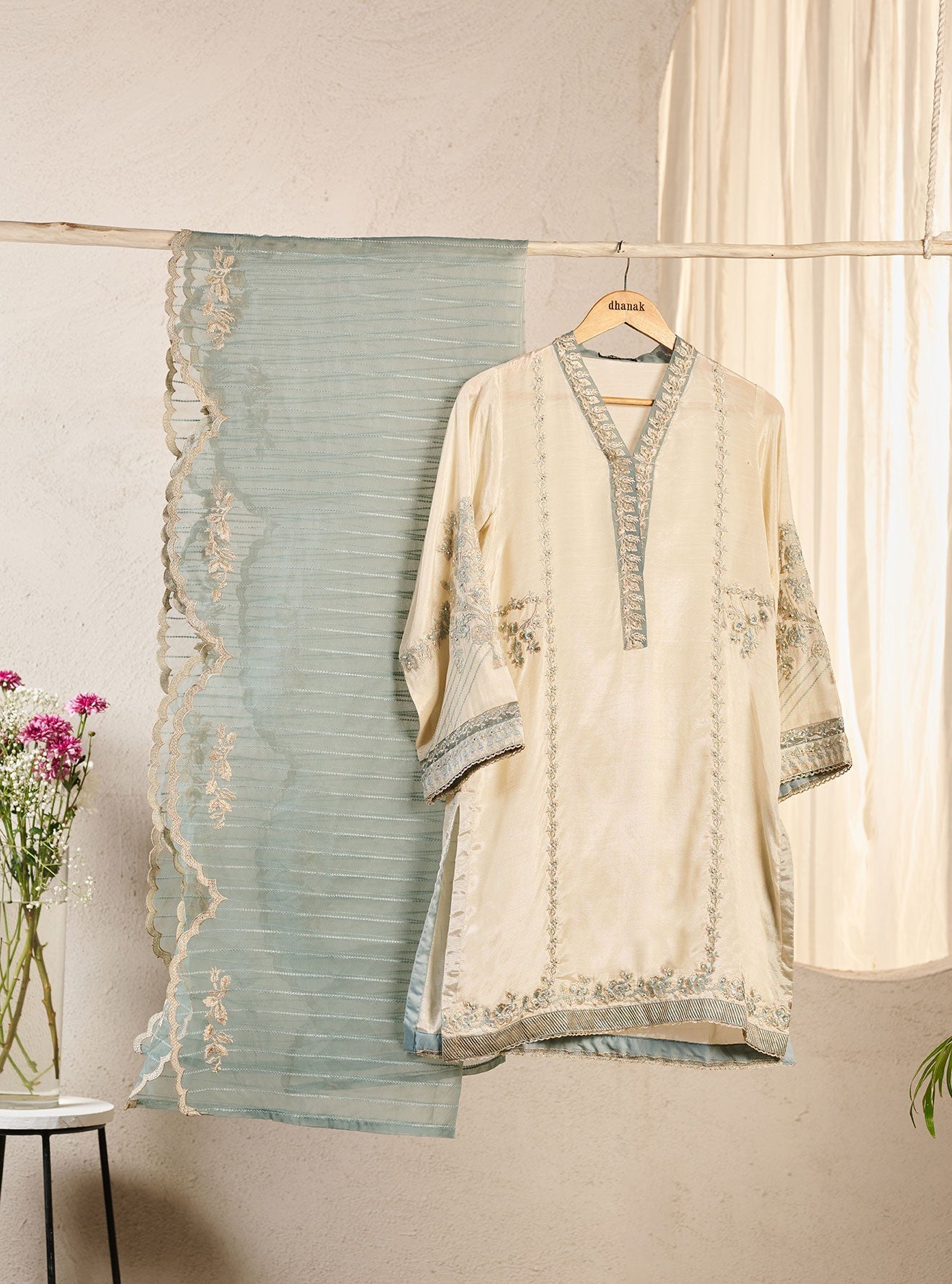 https://cdn.shopify.com/s/files/1/0587/3080/7460/products/DA-2014.jpg?v=1736415651