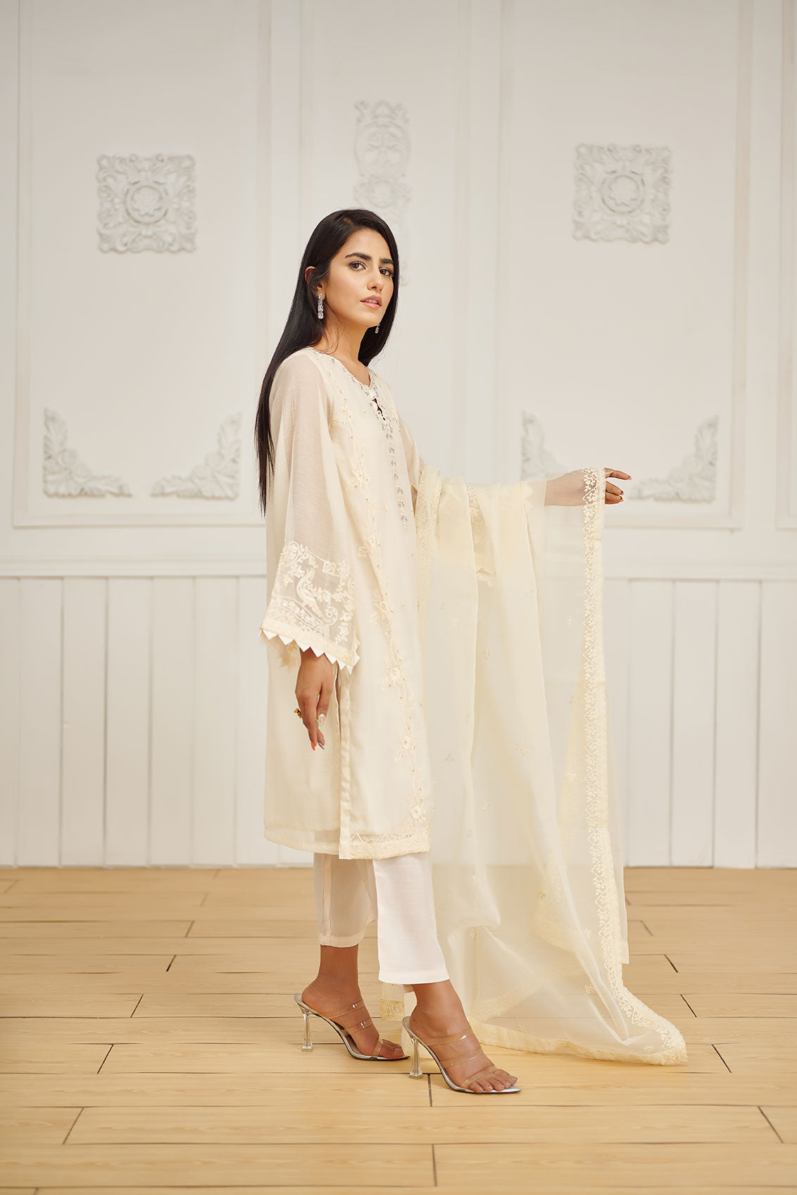 https://cdn.shopify.com/s/files/1/0587/3080/7460/products/DA-2029_4.jpg?v=1736415445