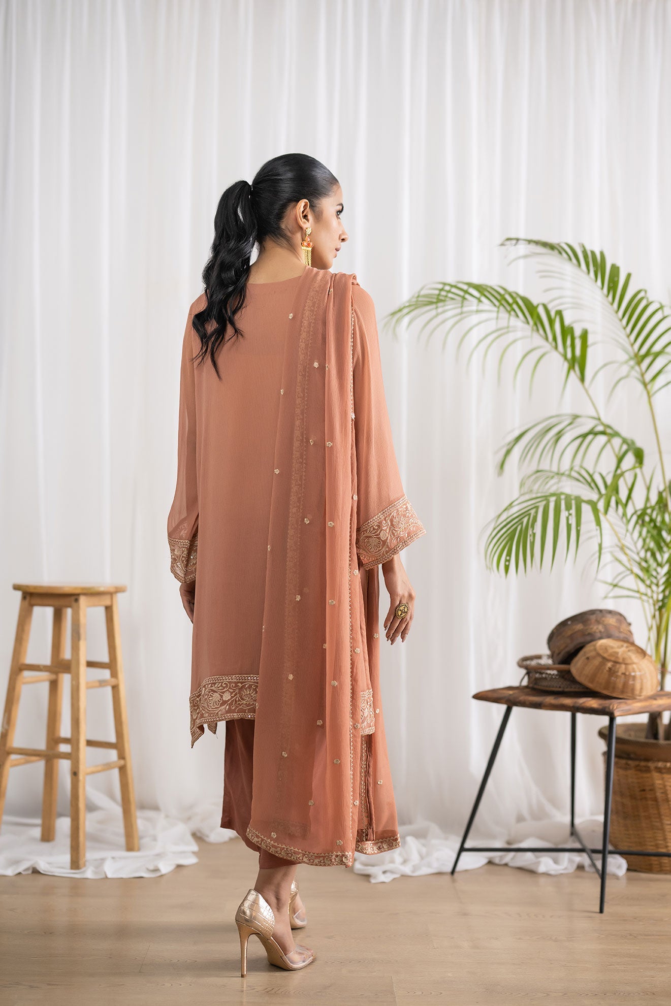https://cdn.shopify.com/s/files/1/0587/3080/7460/products/DA-2046_4.jpg?v=1736415322