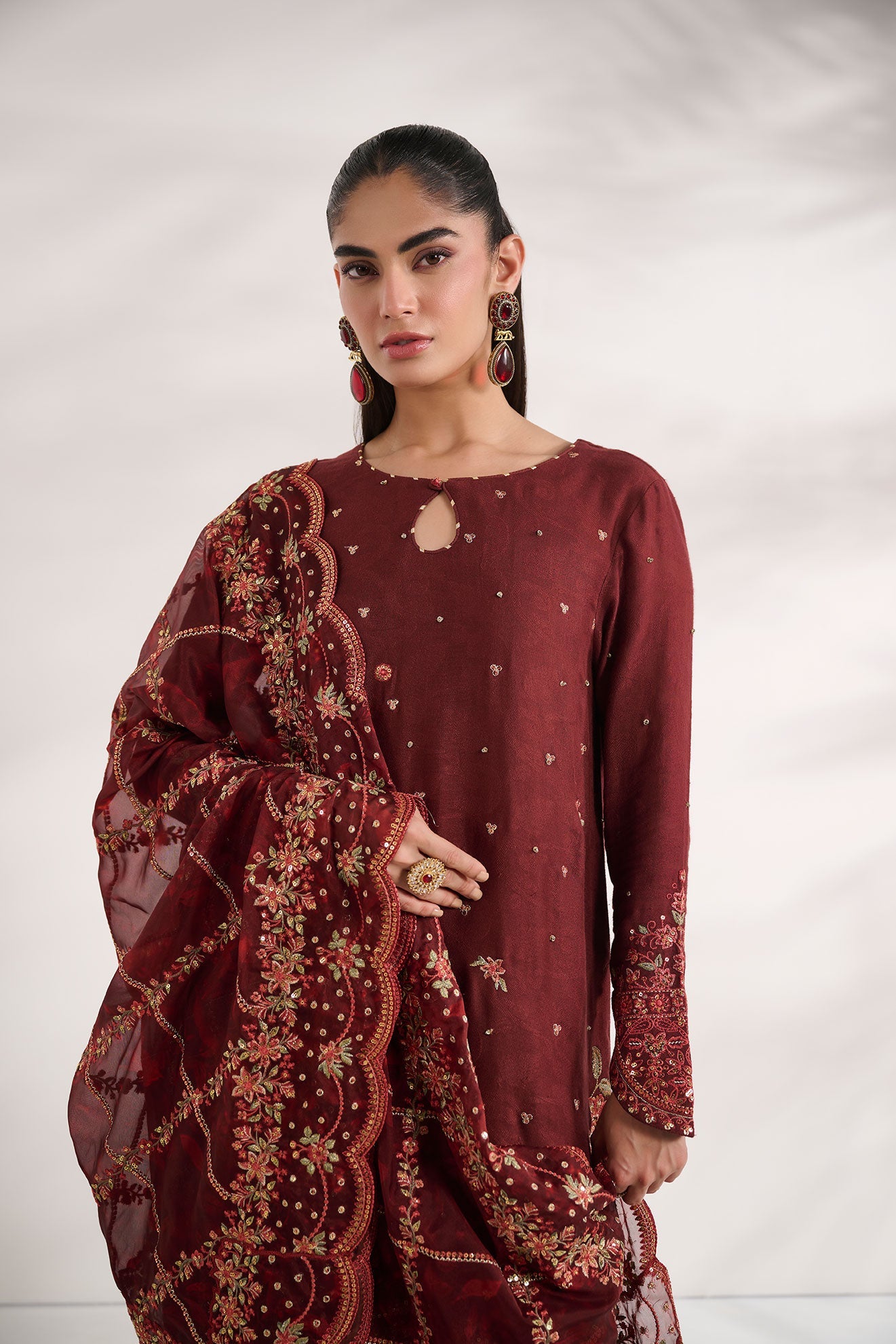 https://cdn.shopify.com/s/files/1/0587/3080/7460/files/DA-2593_1_63215258-4aa1-45f8-a61d-985119eaa265.jpg?v=1762162977