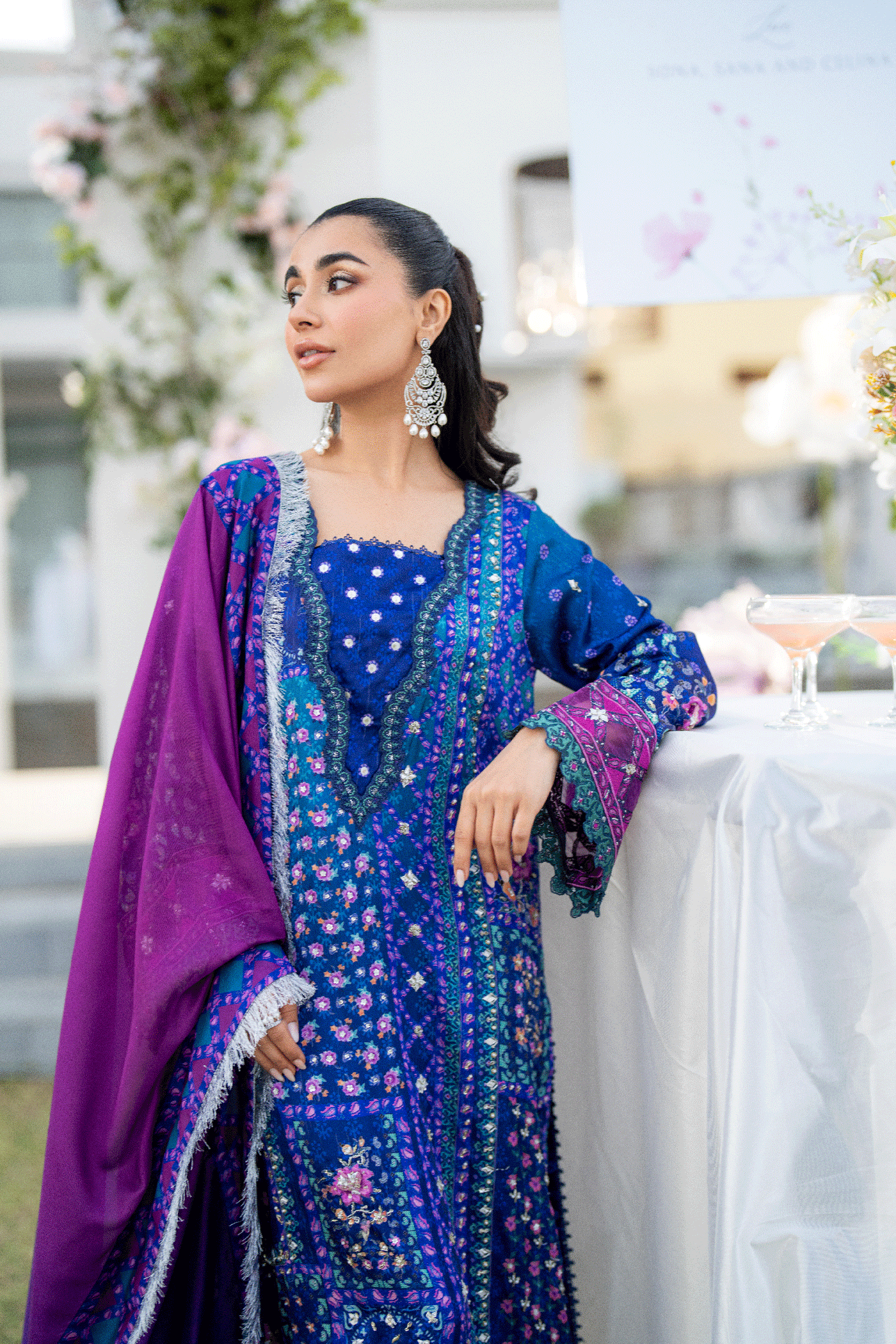 https://cdn.shopify.com/s/files/1/0587/3080/7460/files/DA-2686_5_e96e55e3-75c1-4846-8c1b-05dd9167f3b8.gif?v=1741418679