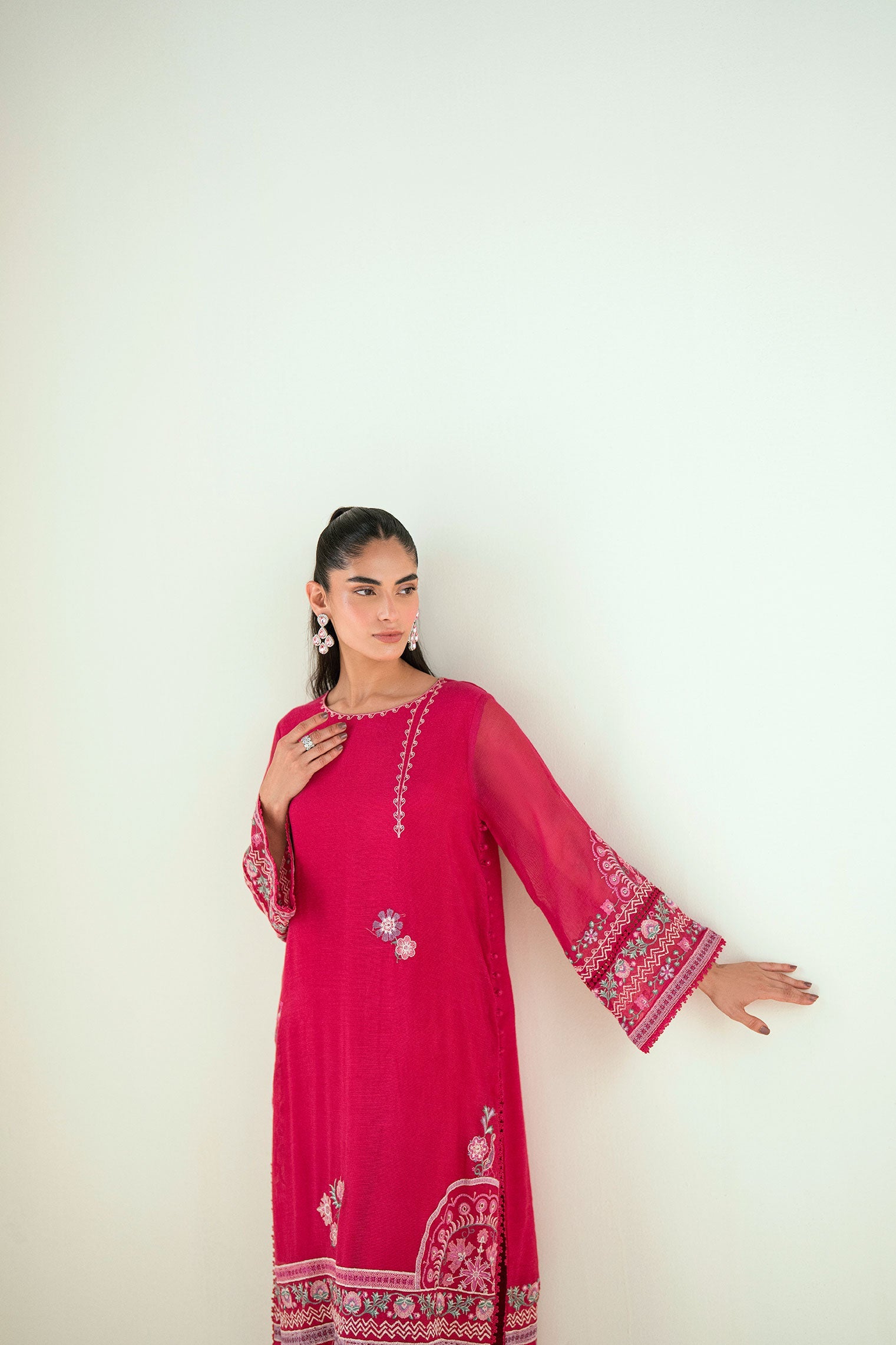 SS25DA-2723 DARK PINK  2PCS EMBROIDERED KURTA WITH TROUSER