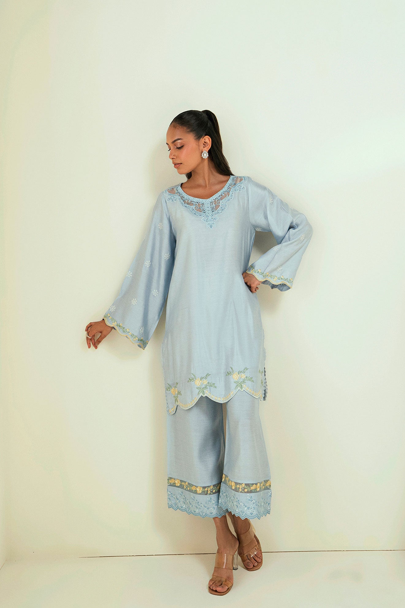 SS25DA-2731 SKY BLUE  1PCS EMBROIDERED KURTA