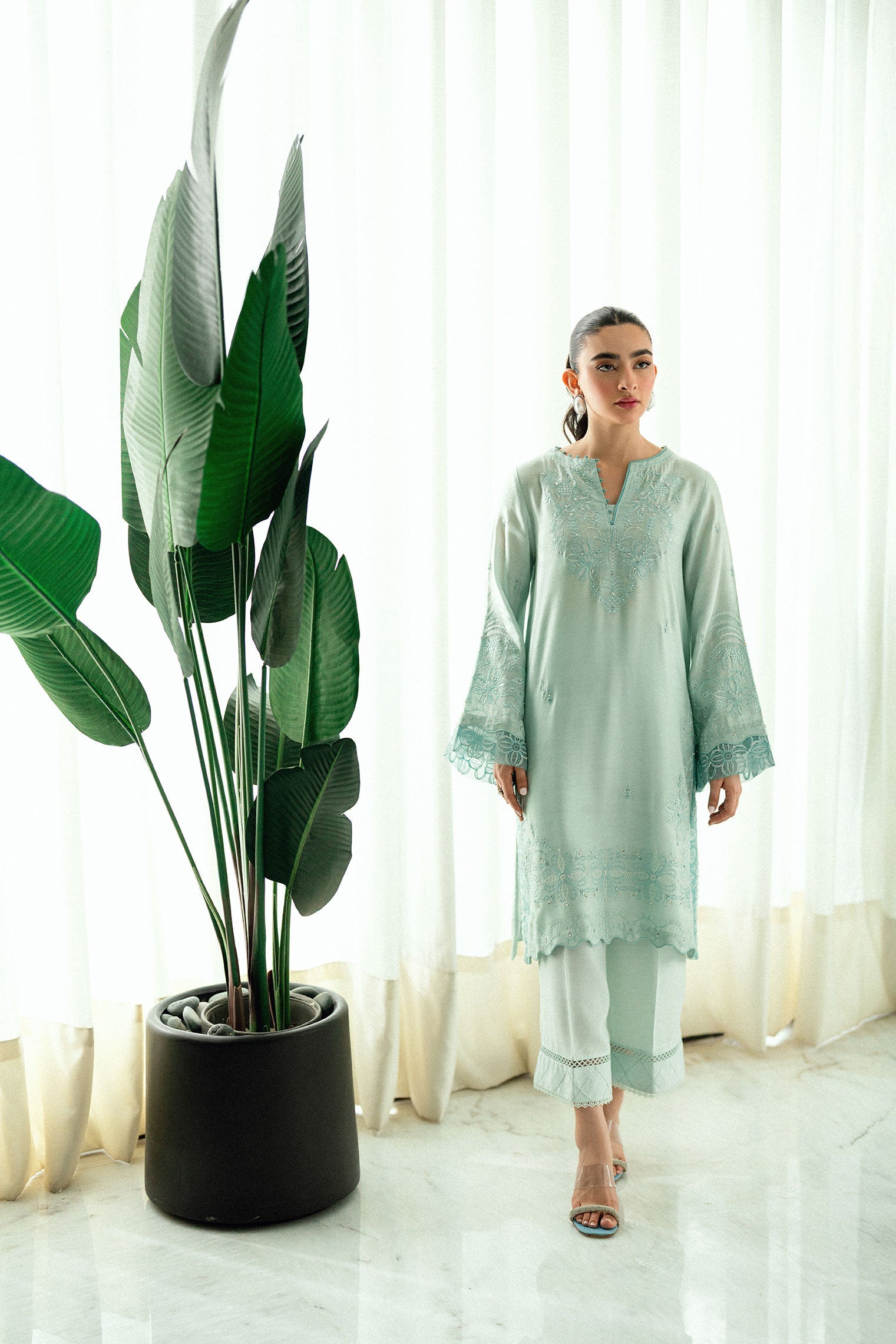 SS25DA-2747 MINT GREEN  2PCS EMBROIDERED KURTA WITH TROUSER