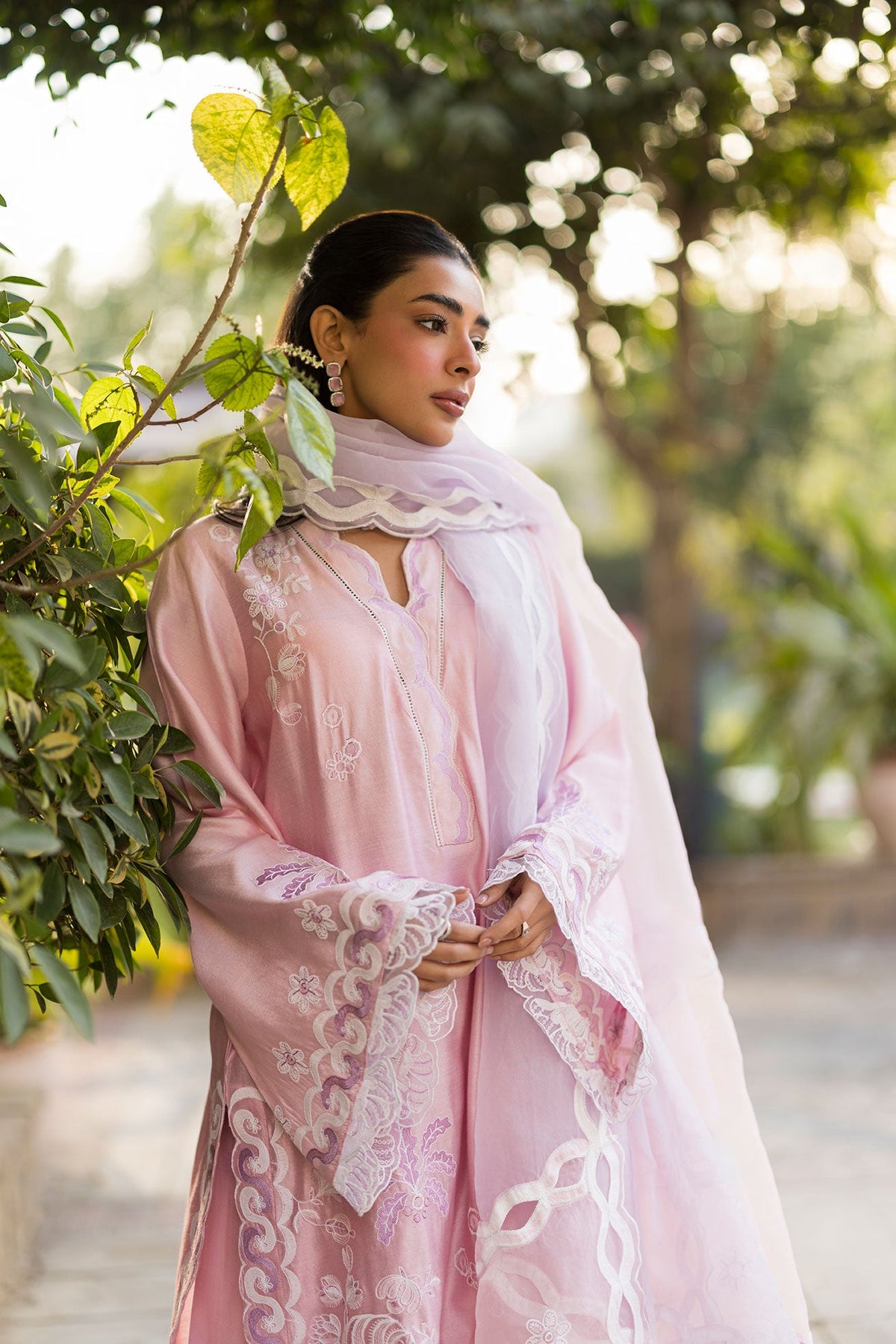 SS25DA-2765   PINK  2PCS  EMBROIDERED KURTA WITH TROUSER