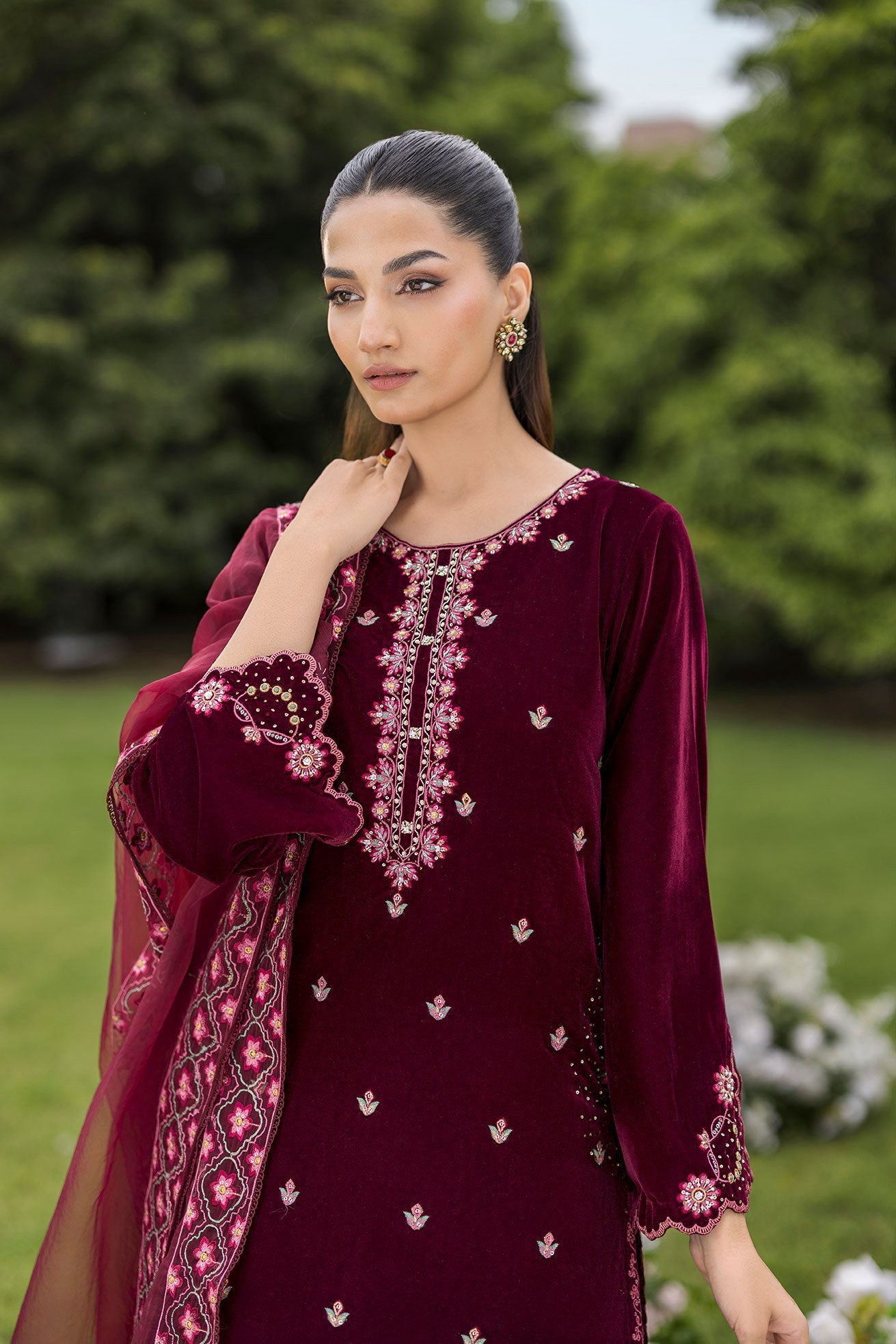 FW25DD-2826  MAROON  EMBROIDERED  DUPATTA