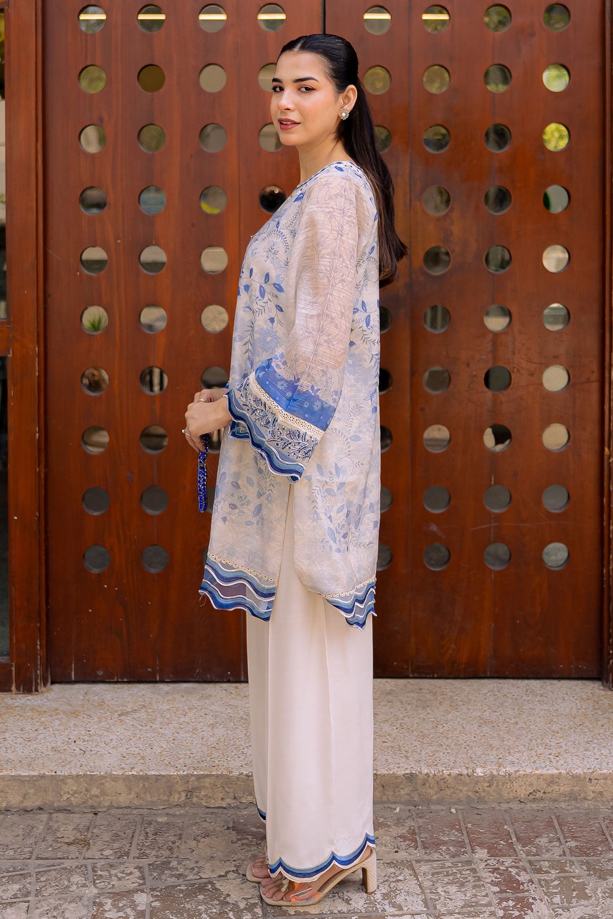 FW25DA-2864 OFF-WHITE 2PCS  EMBROIDERED KURTA WITH TROUSER